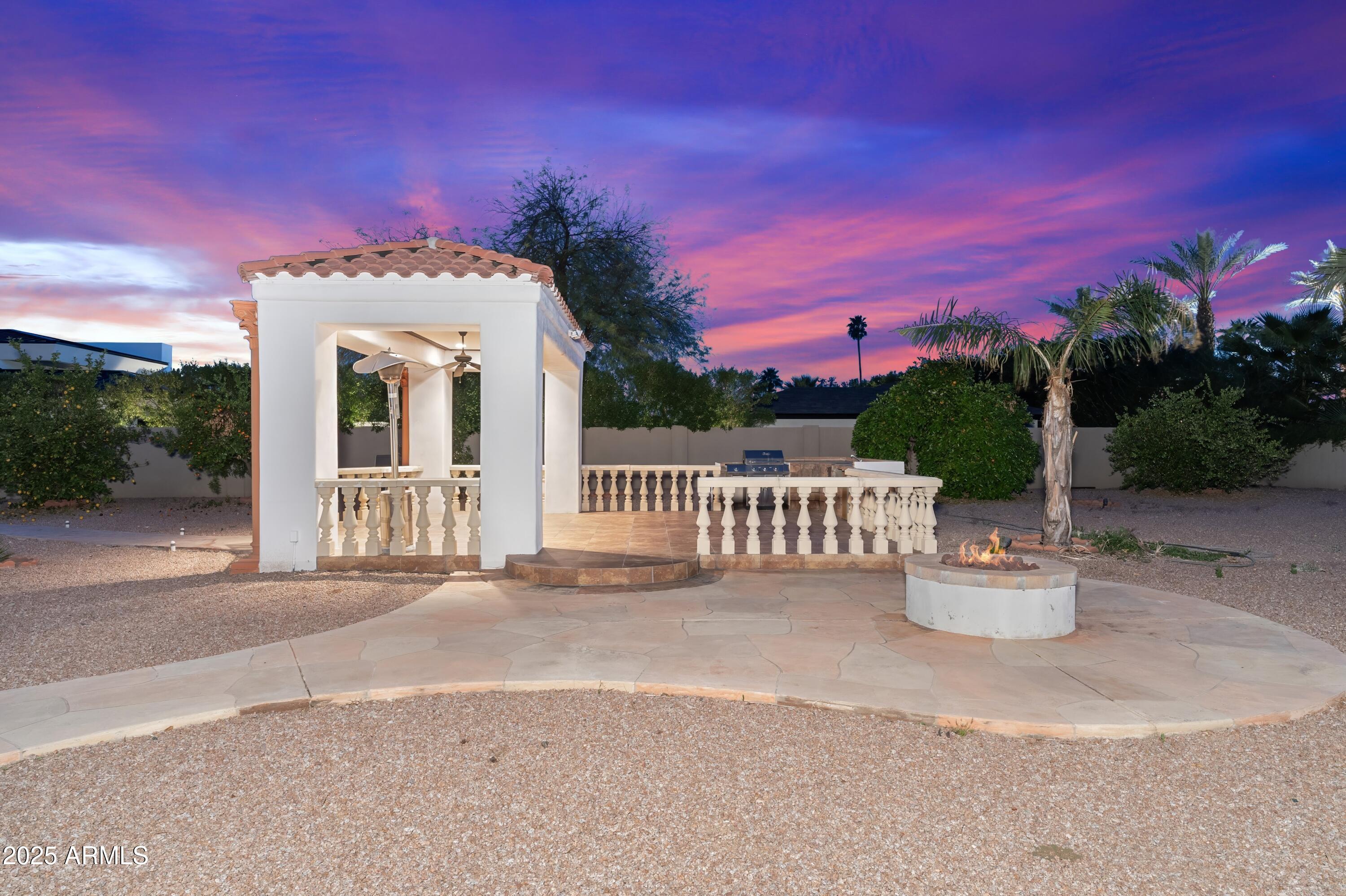 Paradise Valley - Residential