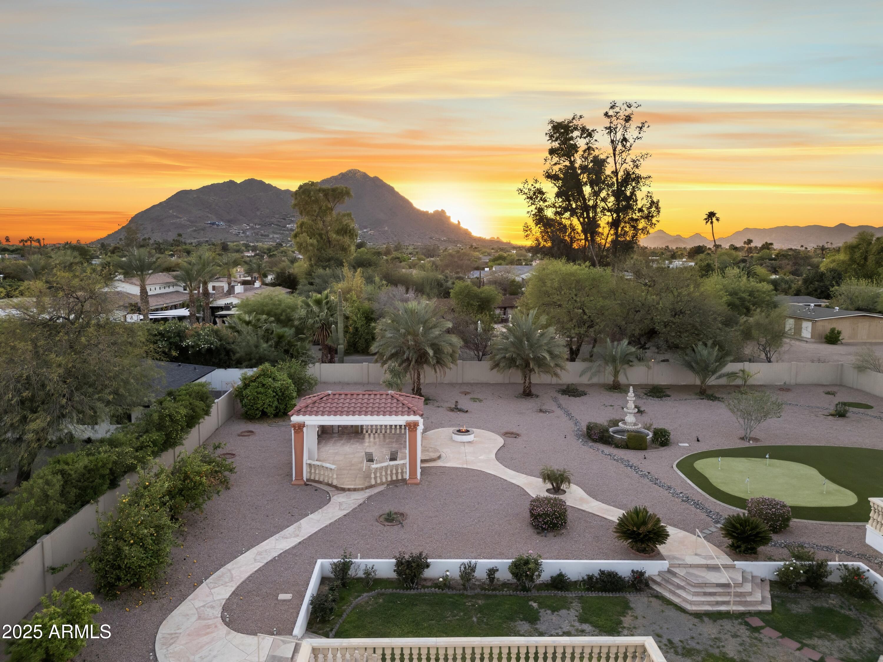Paradise Valley - Residential