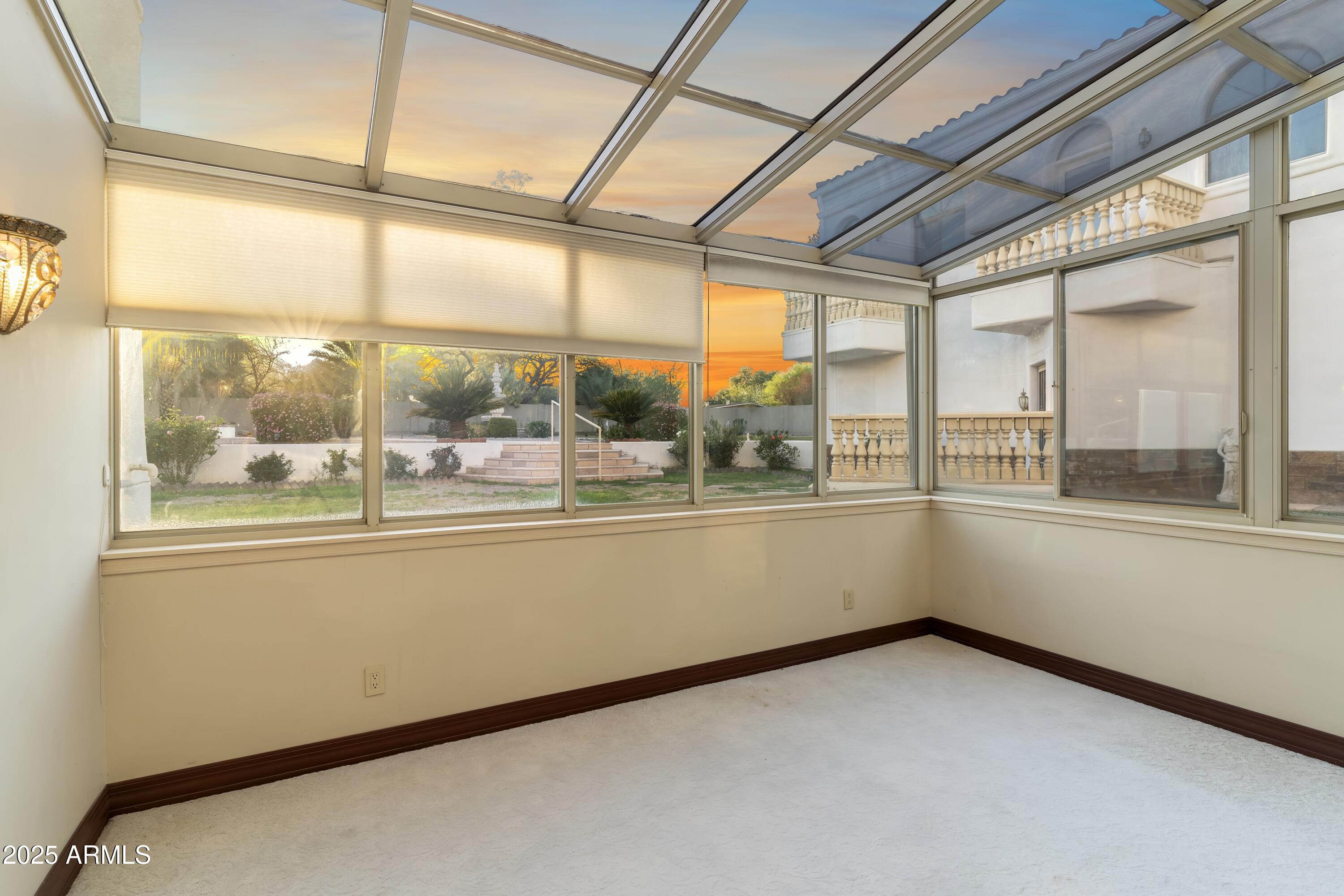 Paradise Valley - Residential