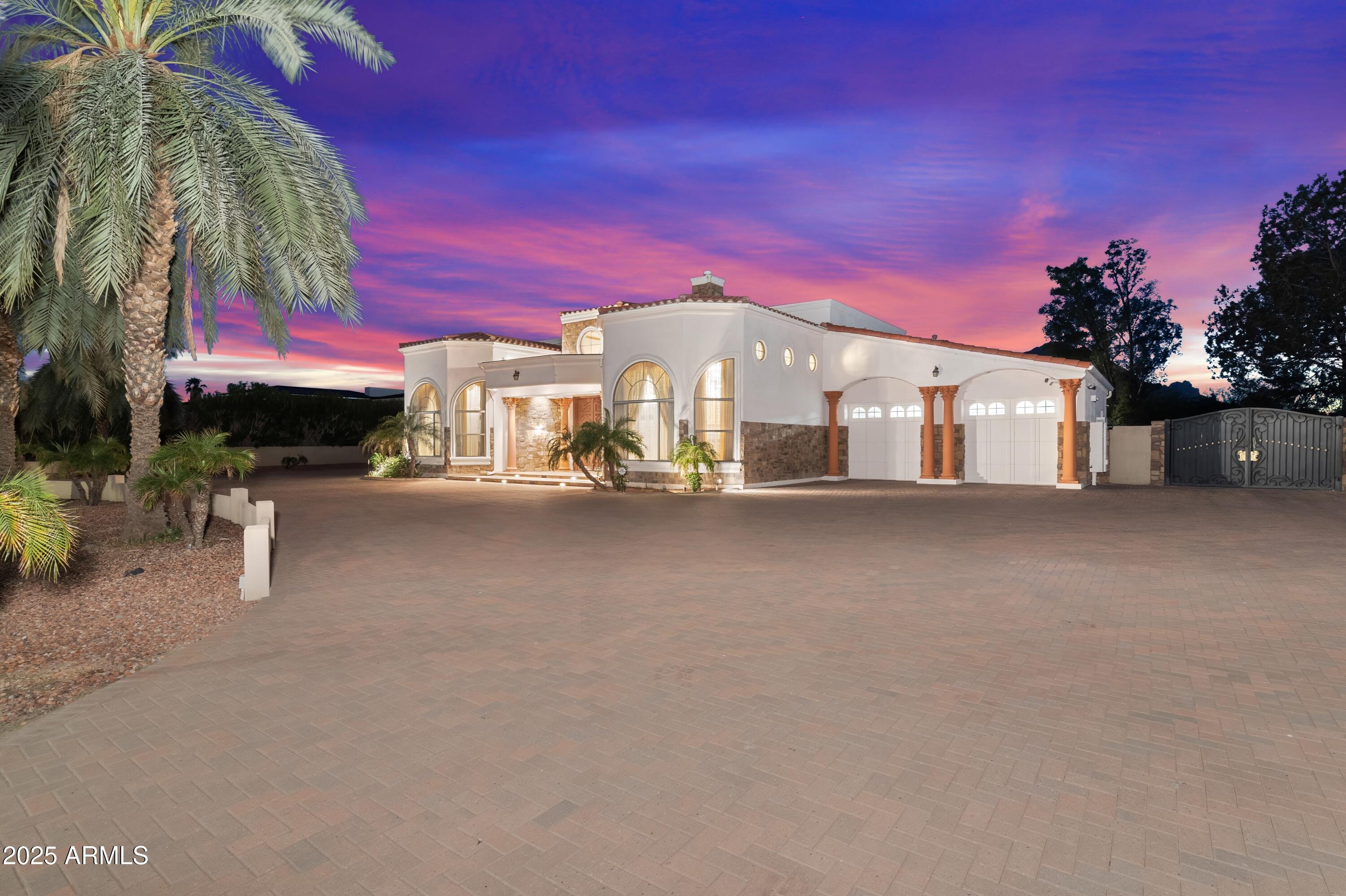 Paradise Valley - Residential