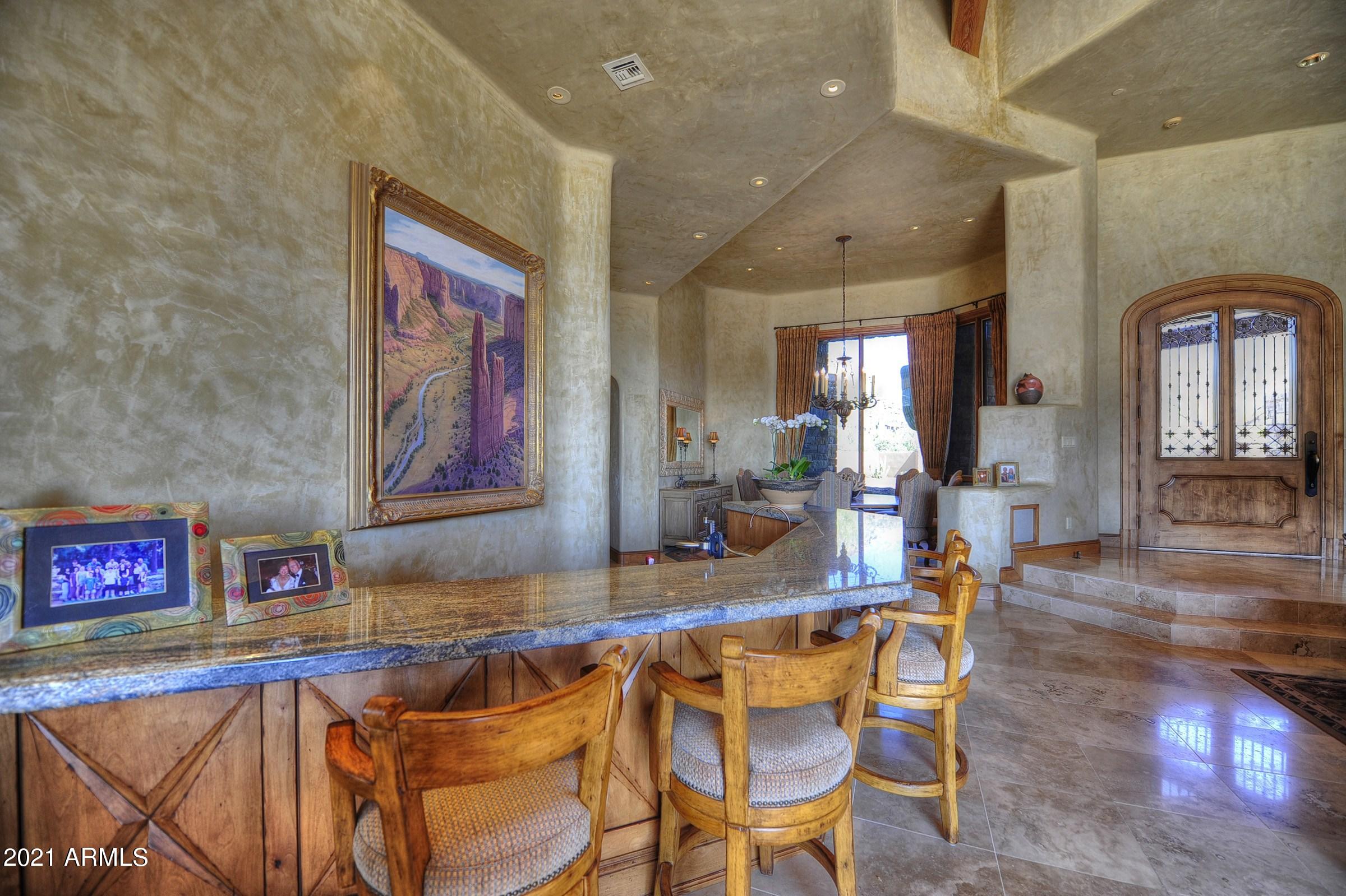 ESTANCIA - Residential