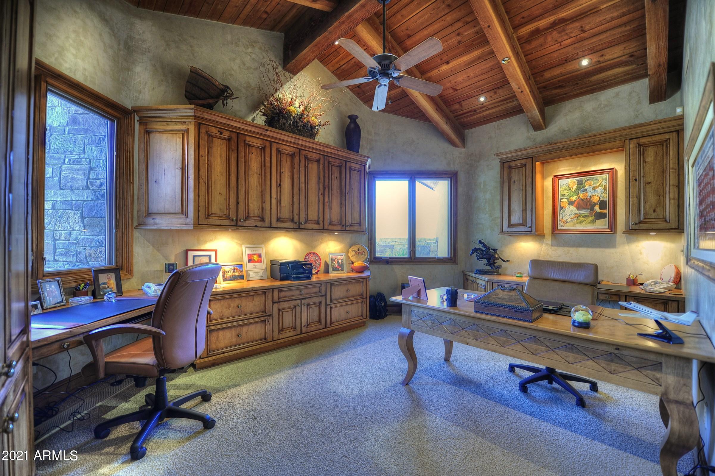 ESTANCIA - Residential