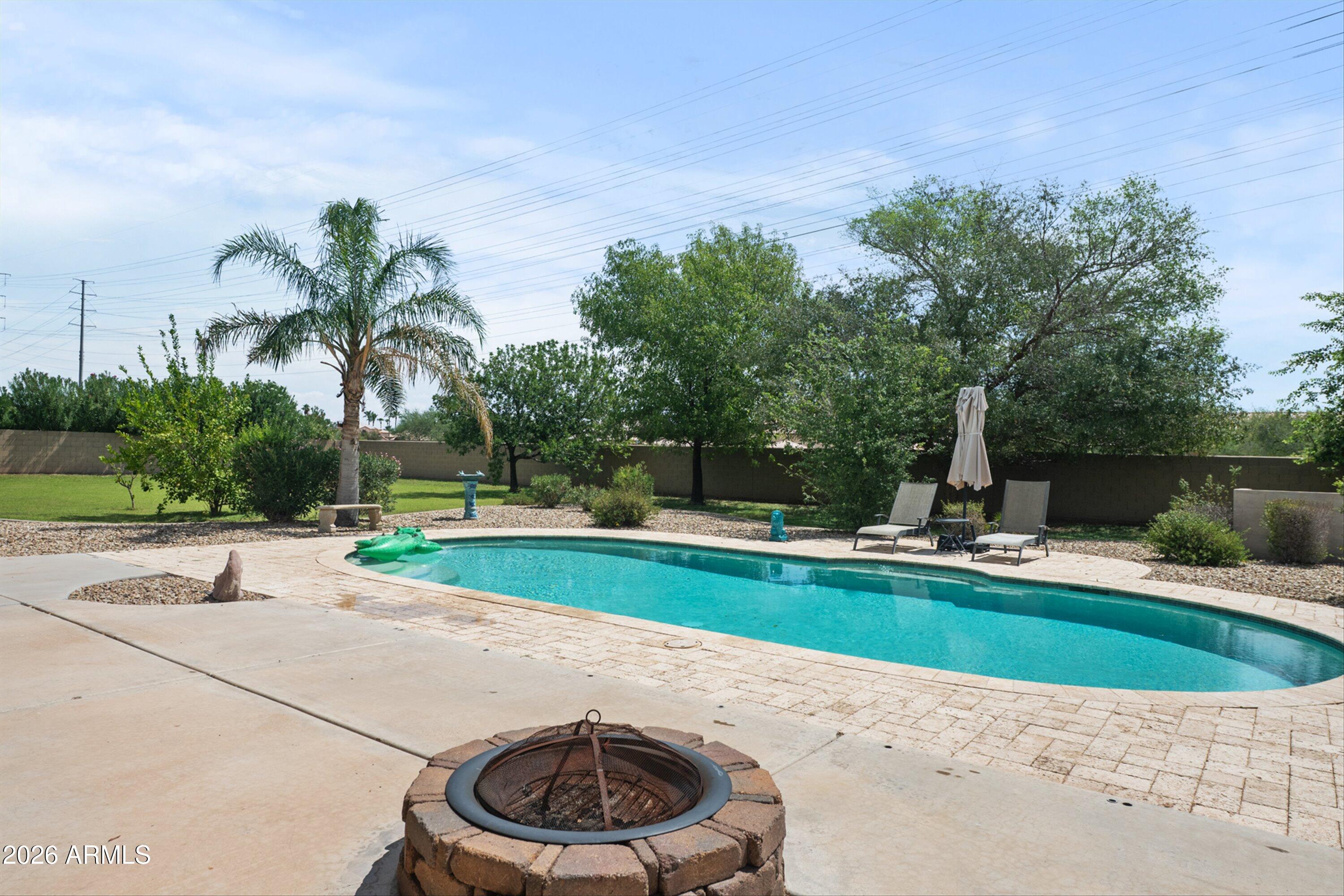 EQUESTRIAN ESTATES AT FINLEY FARMS - Residential
