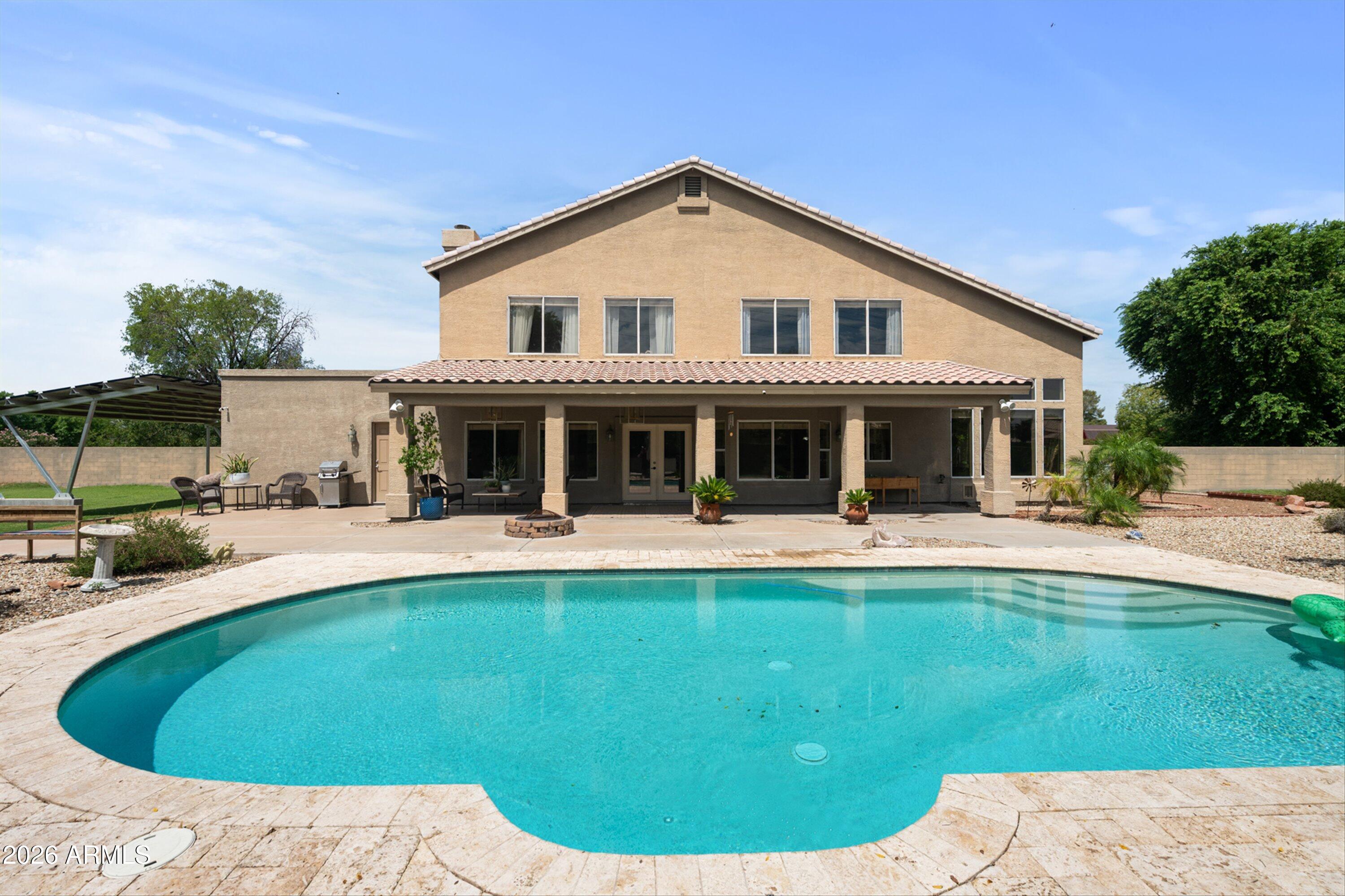 EQUESTRIAN ESTATES AT FINLEY FARMS - Residential