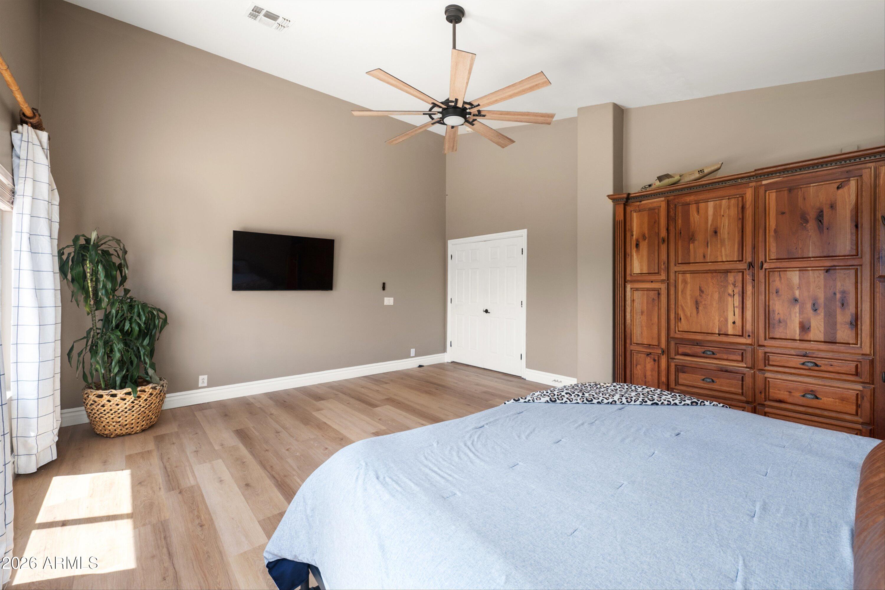 EQUESTRIAN ESTATES AT FINLEY FARMS - Residential
