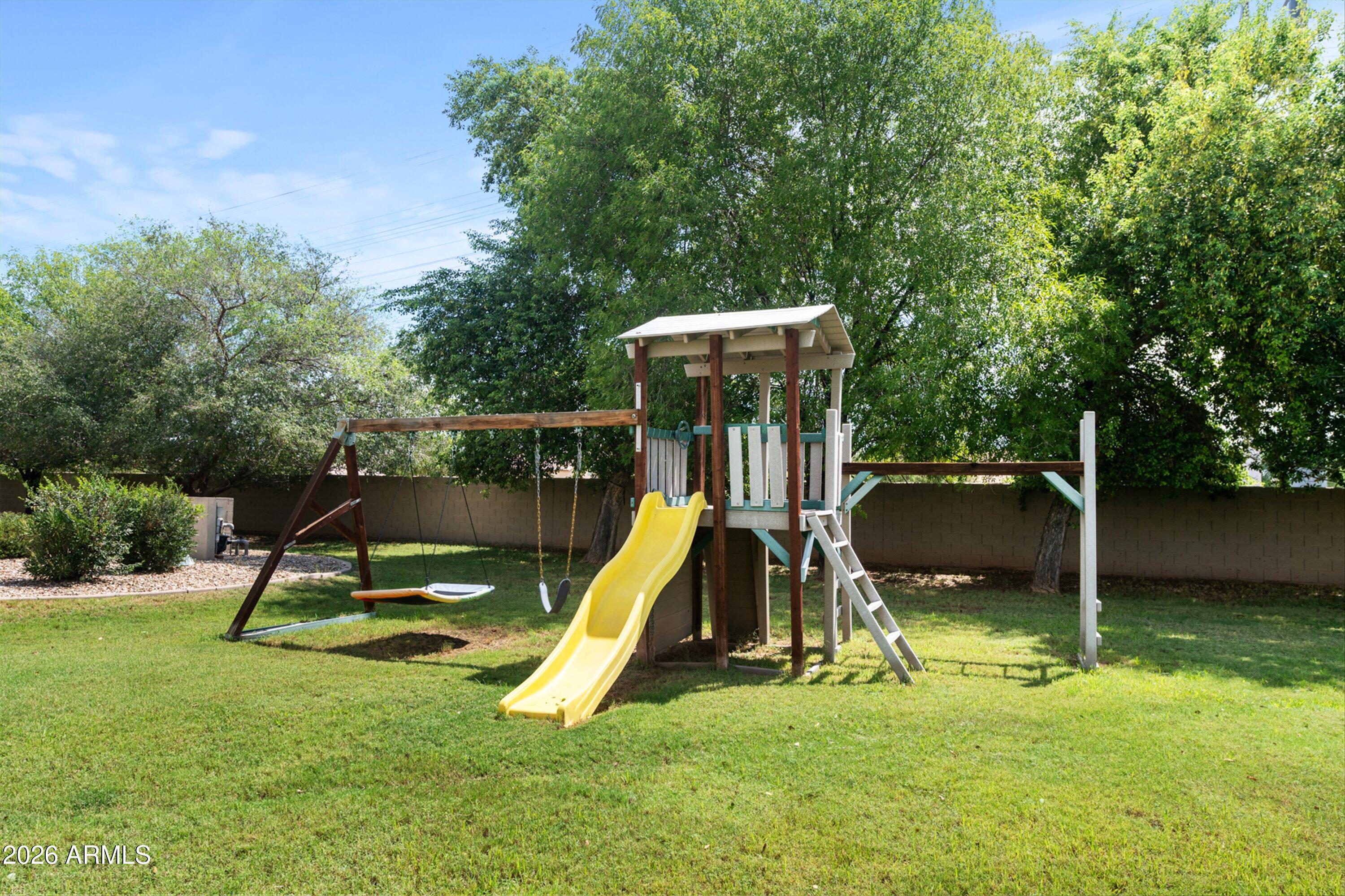 EQUESTRIAN ESTATES AT FINLEY FARMS - Residential