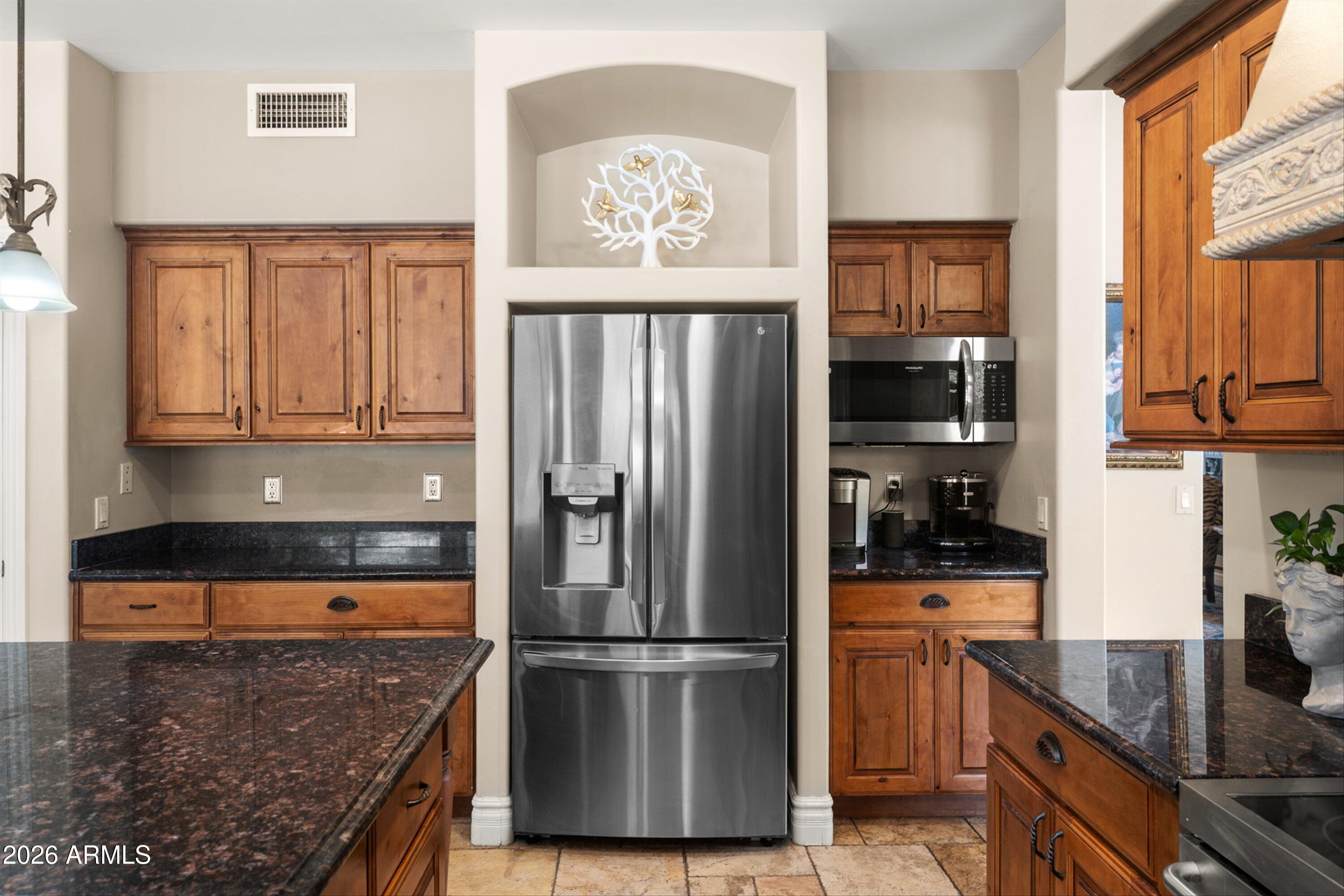 EQUESTRIAN ESTATES AT FINLEY FARMS - Residential