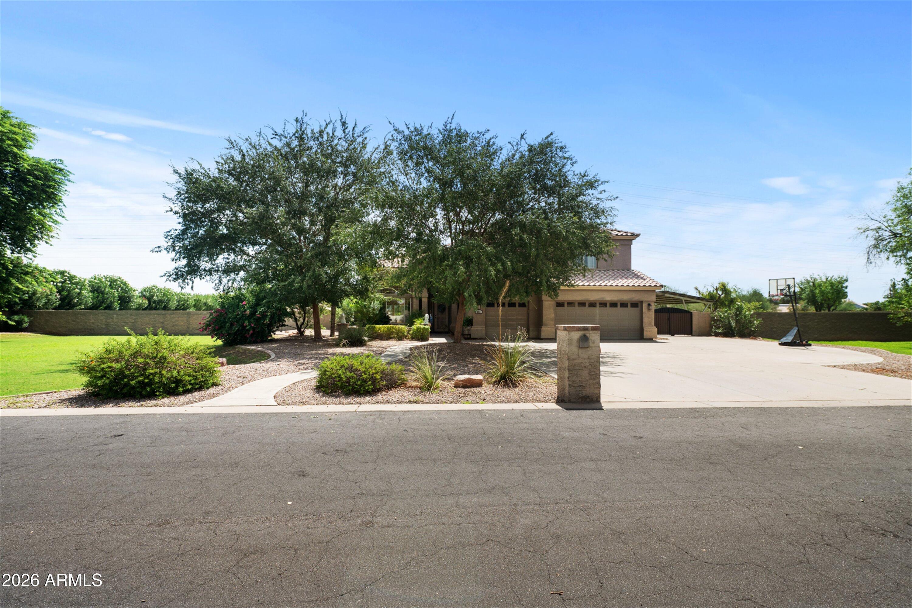 EQUESTRIAN ESTATES AT FINLEY FARMS - Residential
