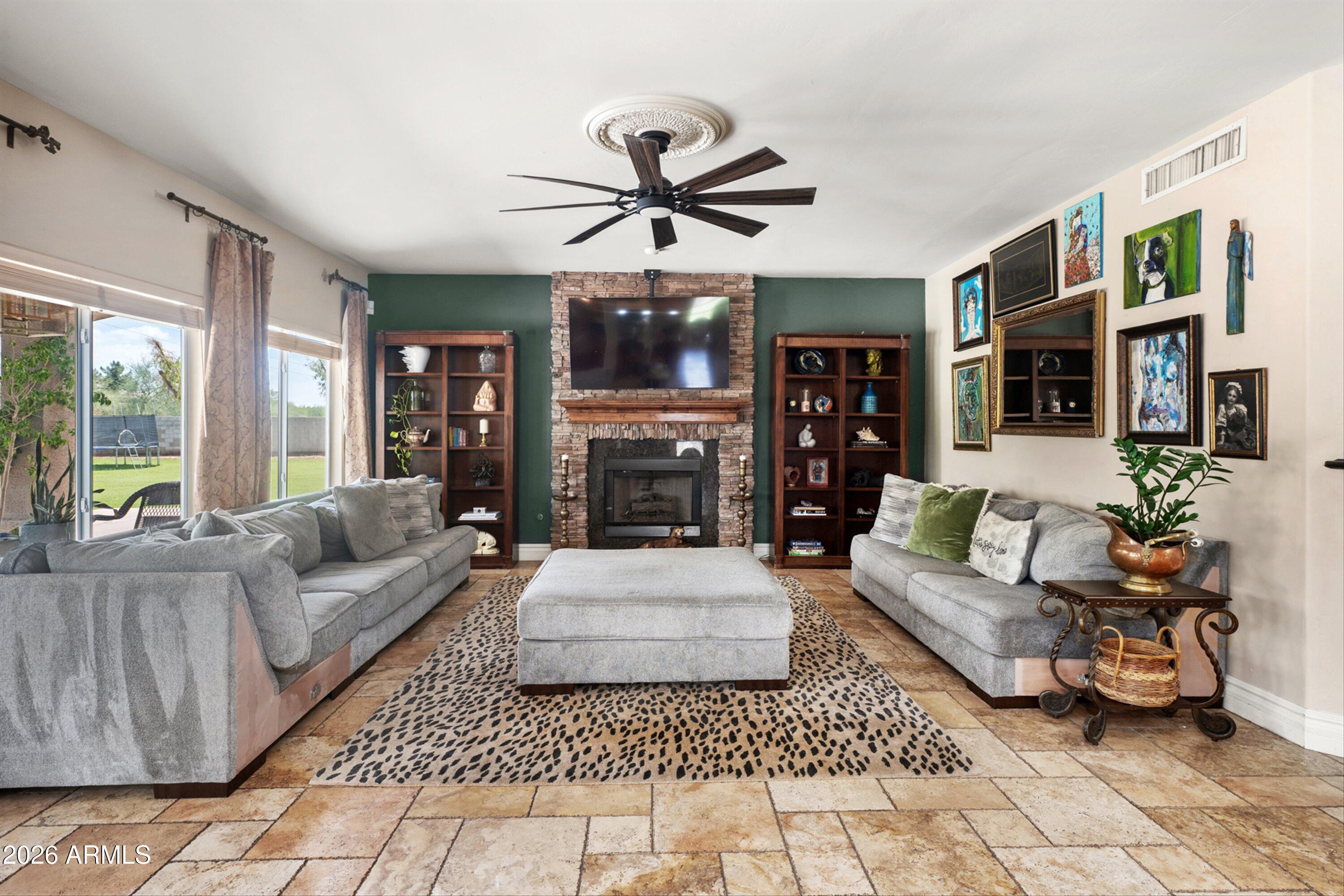 EQUESTRIAN ESTATES AT FINLEY FARMS - Residential