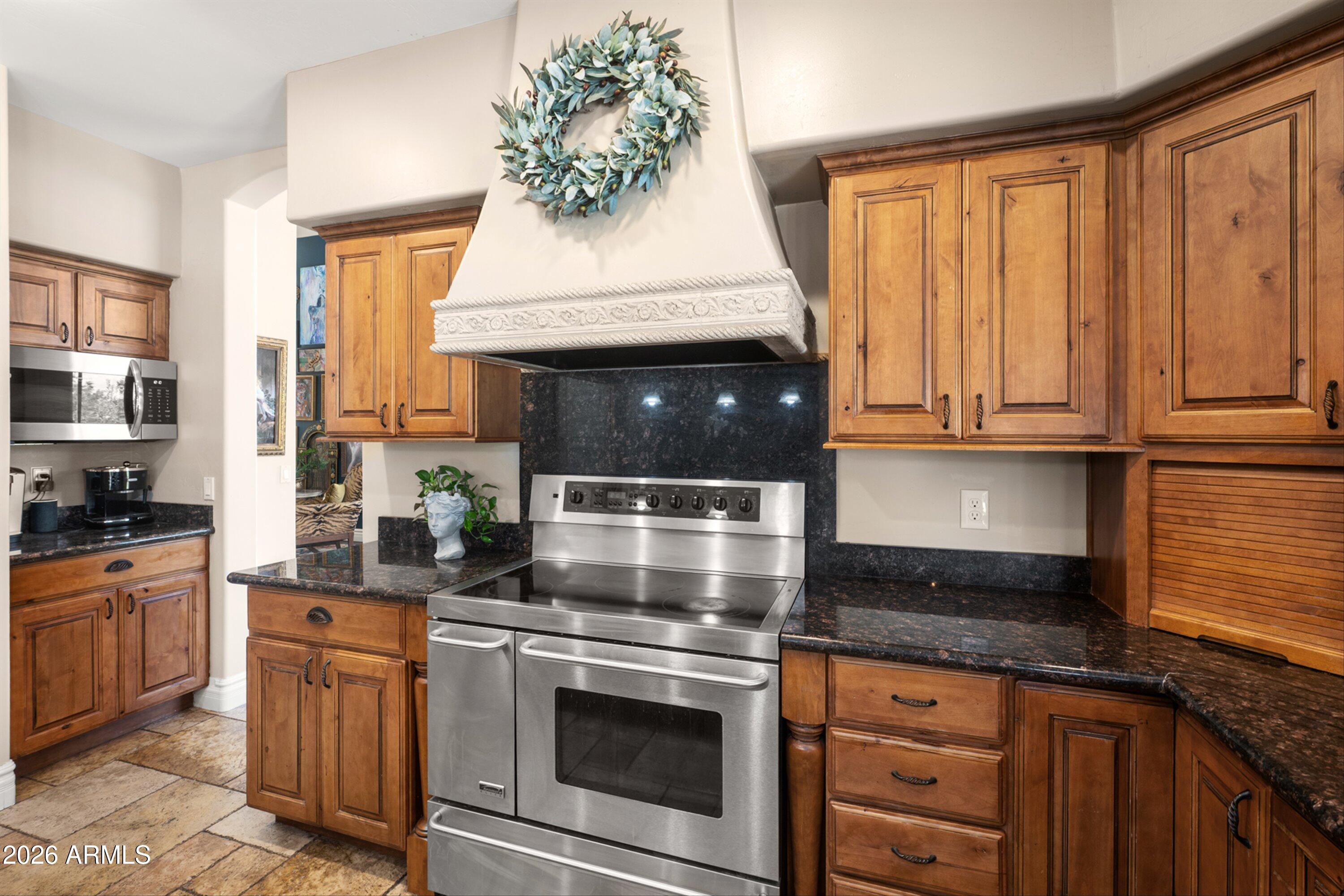 EQUESTRIAN ESTATES AT FINLEY FARMS - Residential