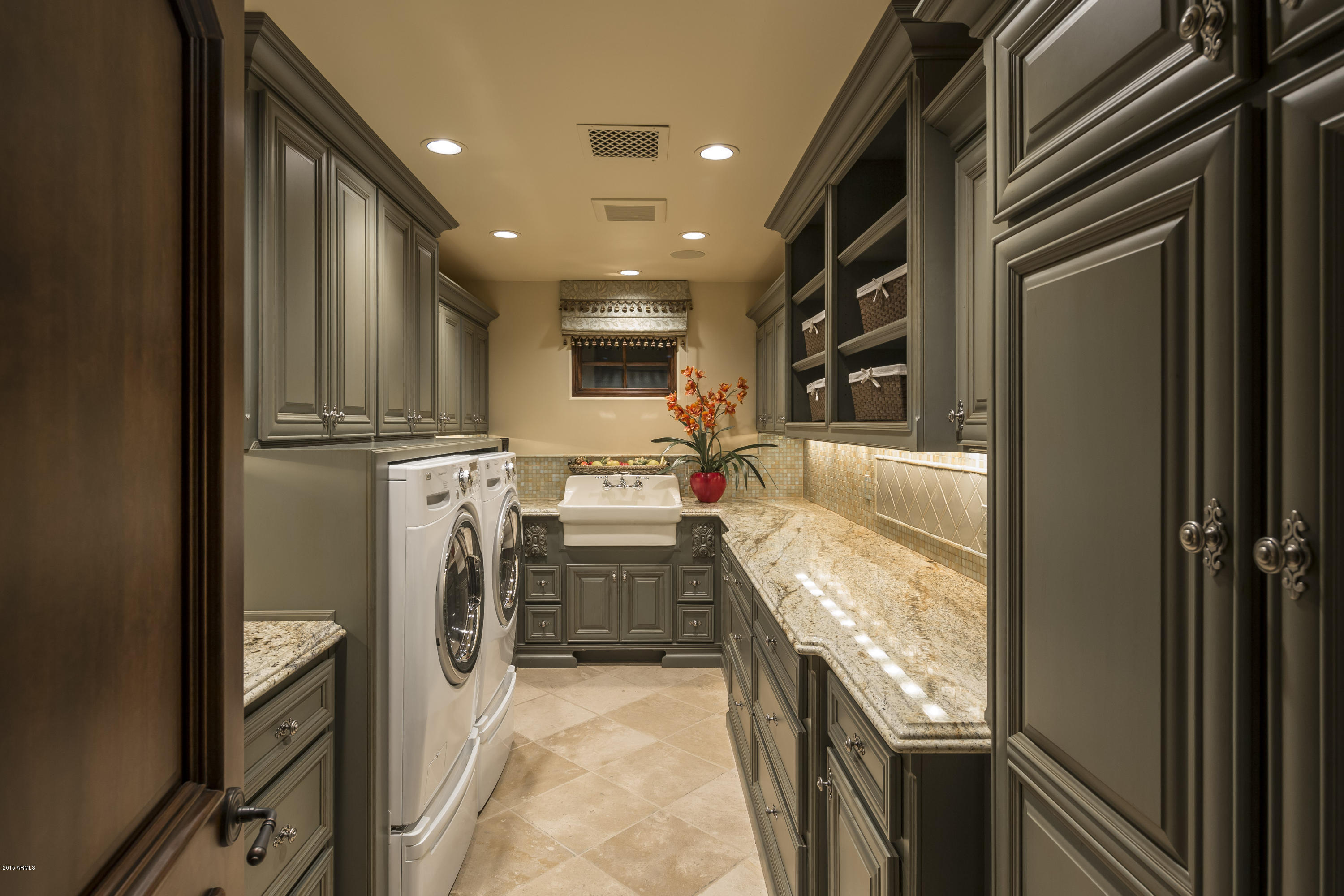 Superstition Mountain - Residential