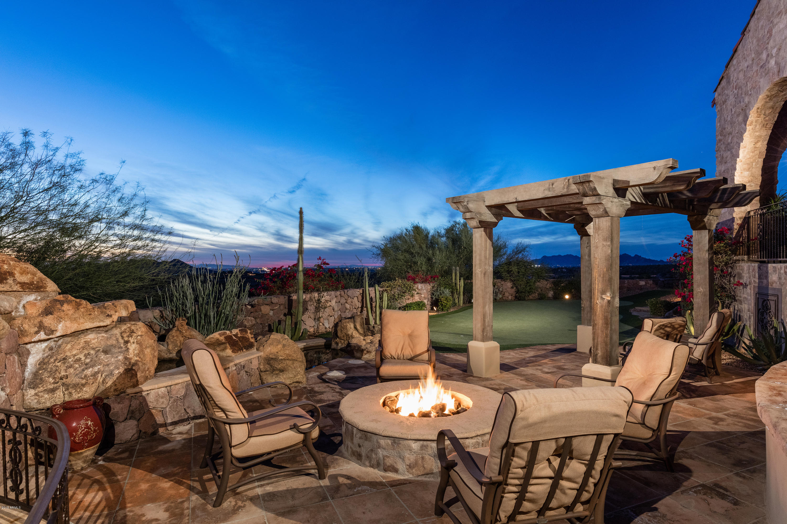 Superstition Mountain - Residential