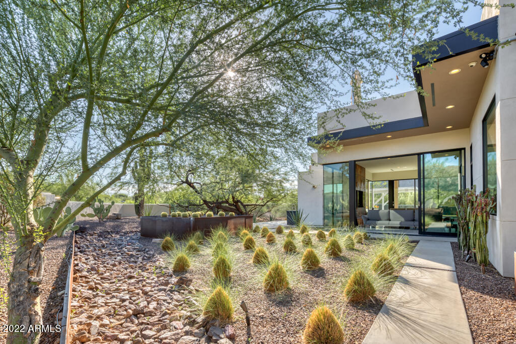 PRAYING MONK VIEW ESTATES - Residential