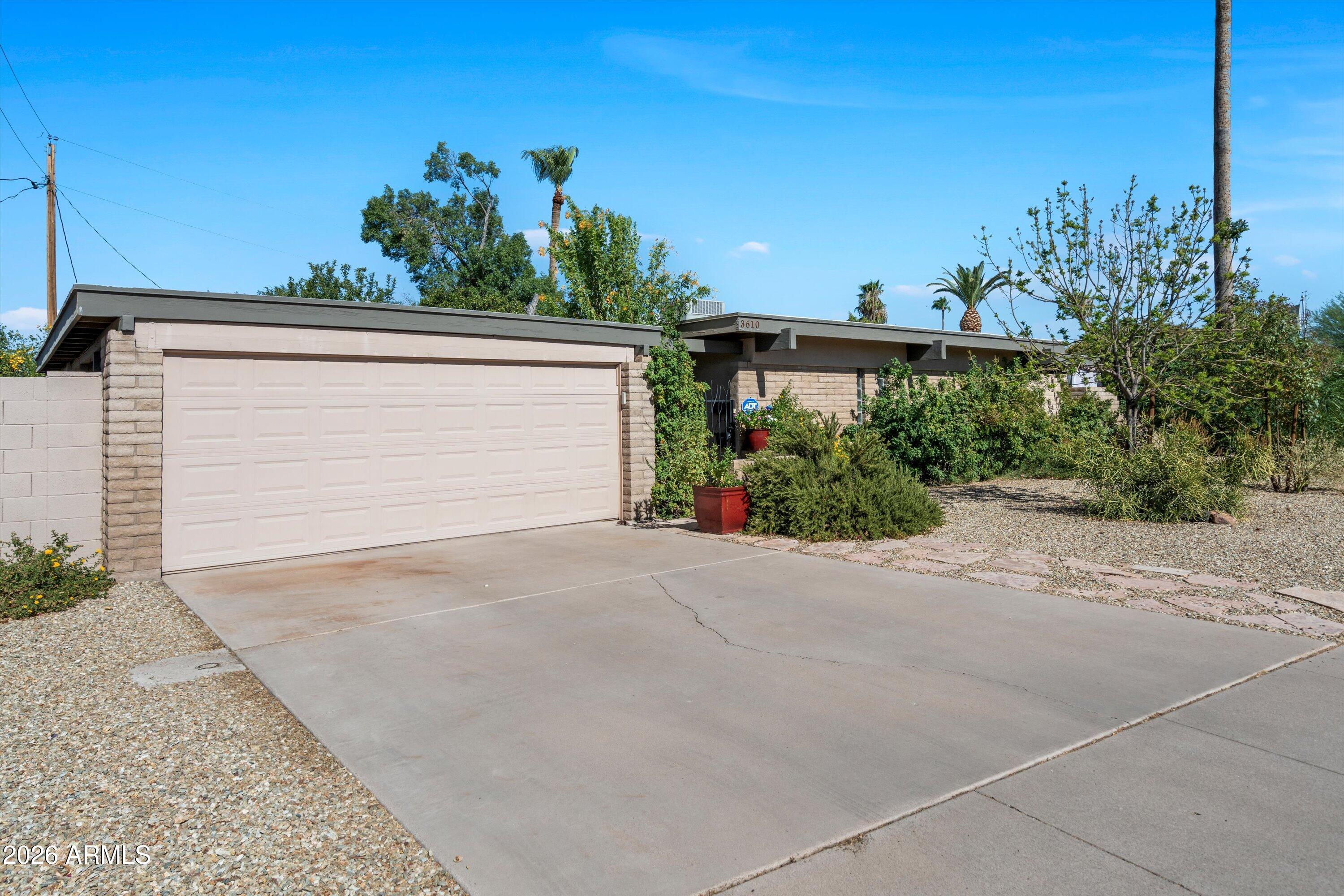 STAR OF PARADISE UNIT 3 - Residential