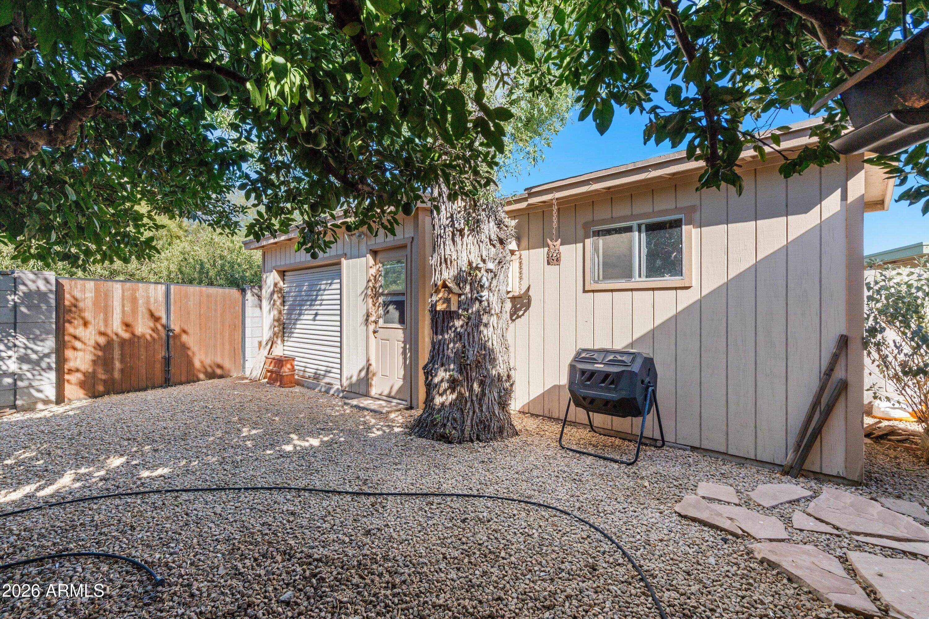 STAR OF PARADISE UNIT 3 - Residential