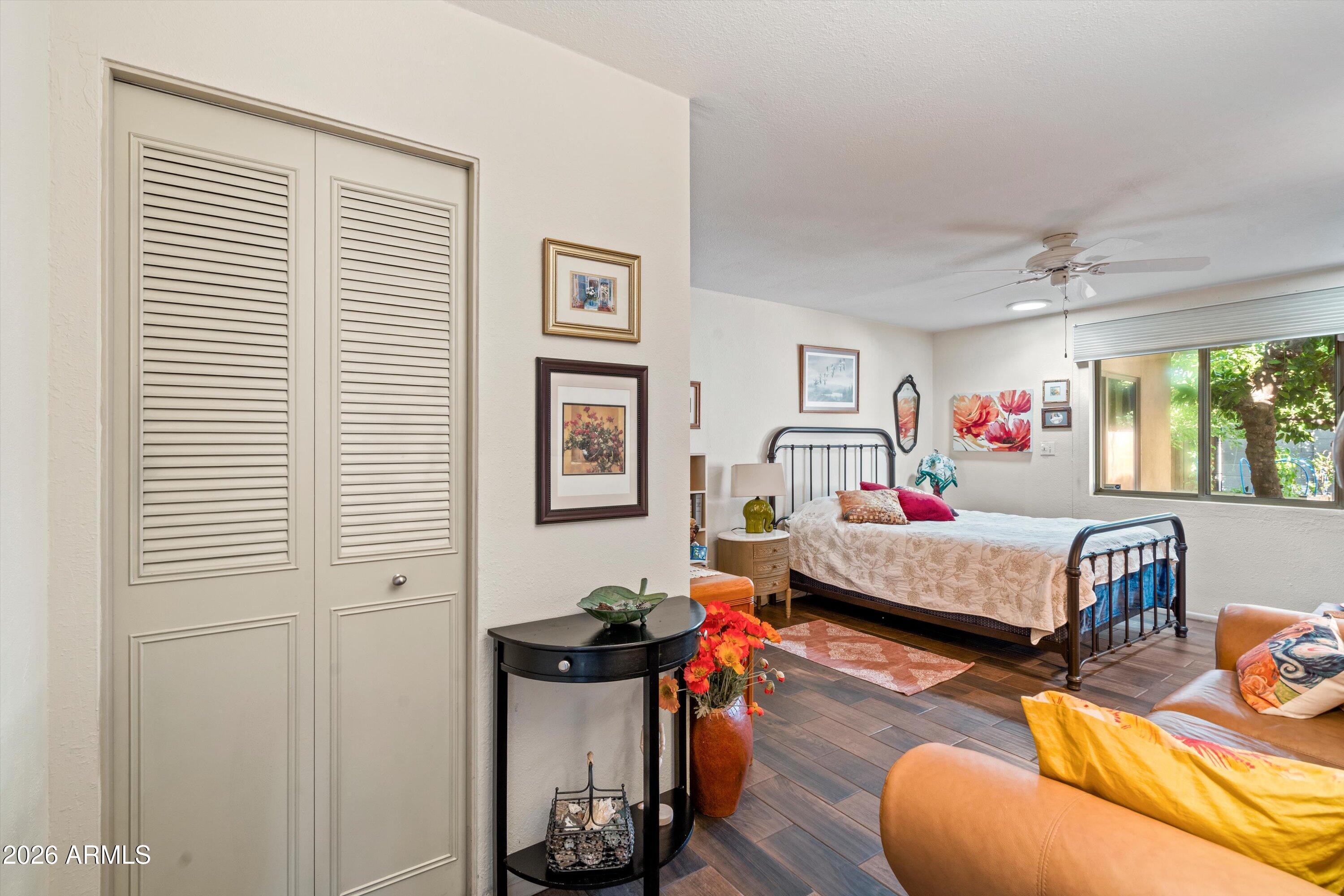 STAR OF PARADISE UNIT 3 - Residential