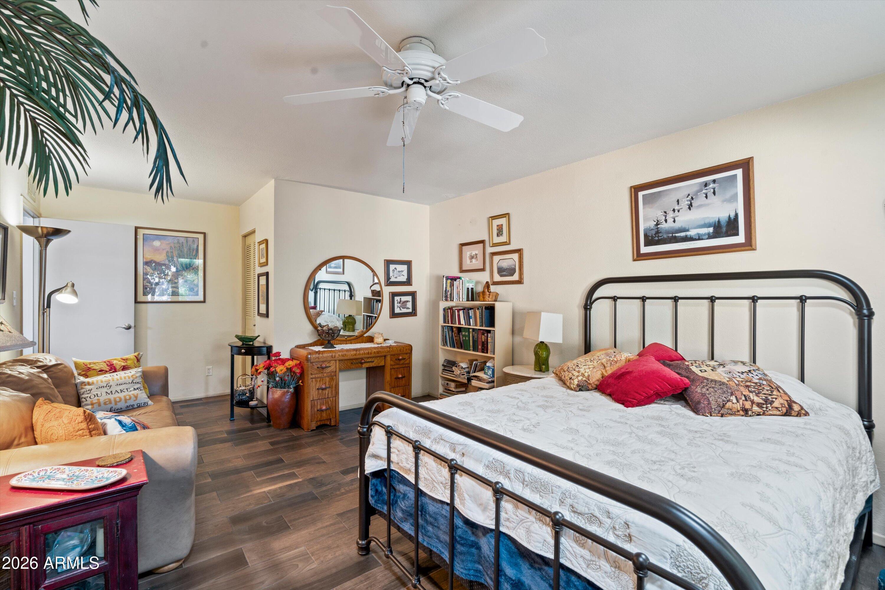 STAR OF PARADISE UNIT 3 - Residential