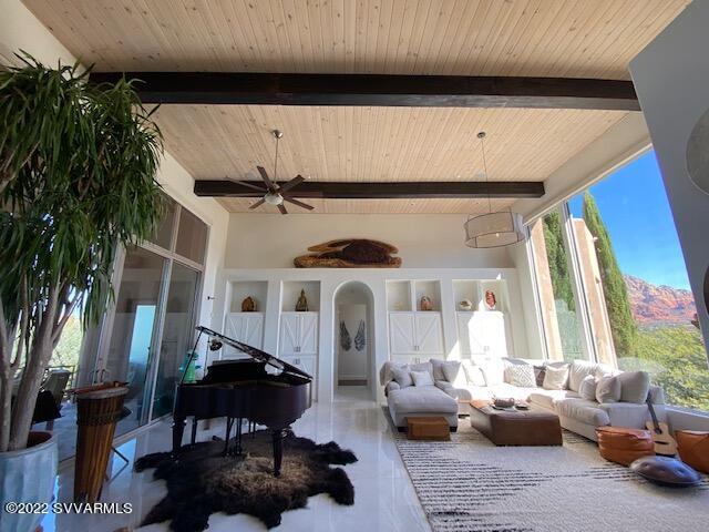 Las Lomas 1 - 2 - Residential