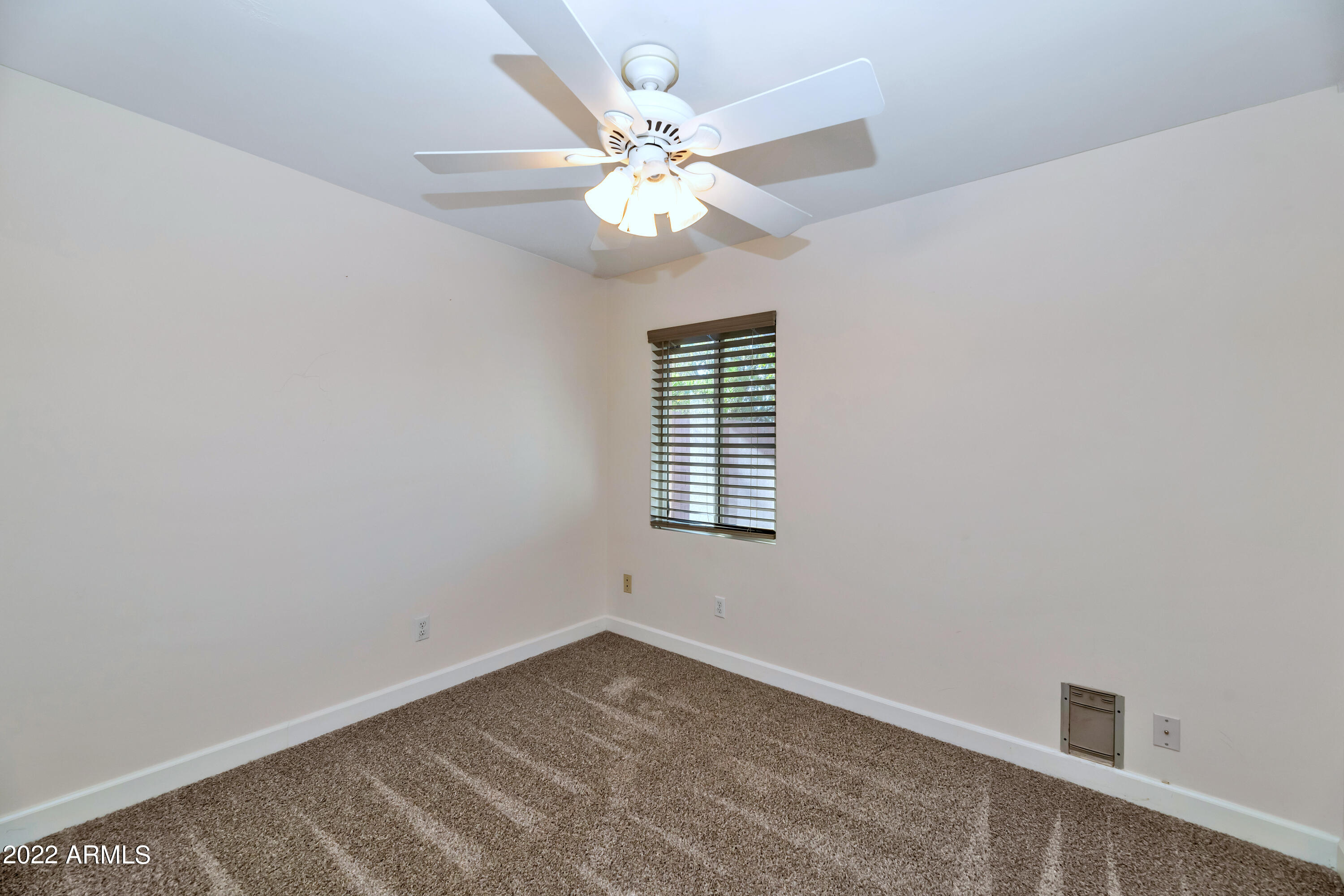 CAVALIER CAMPUS - Residential Lease