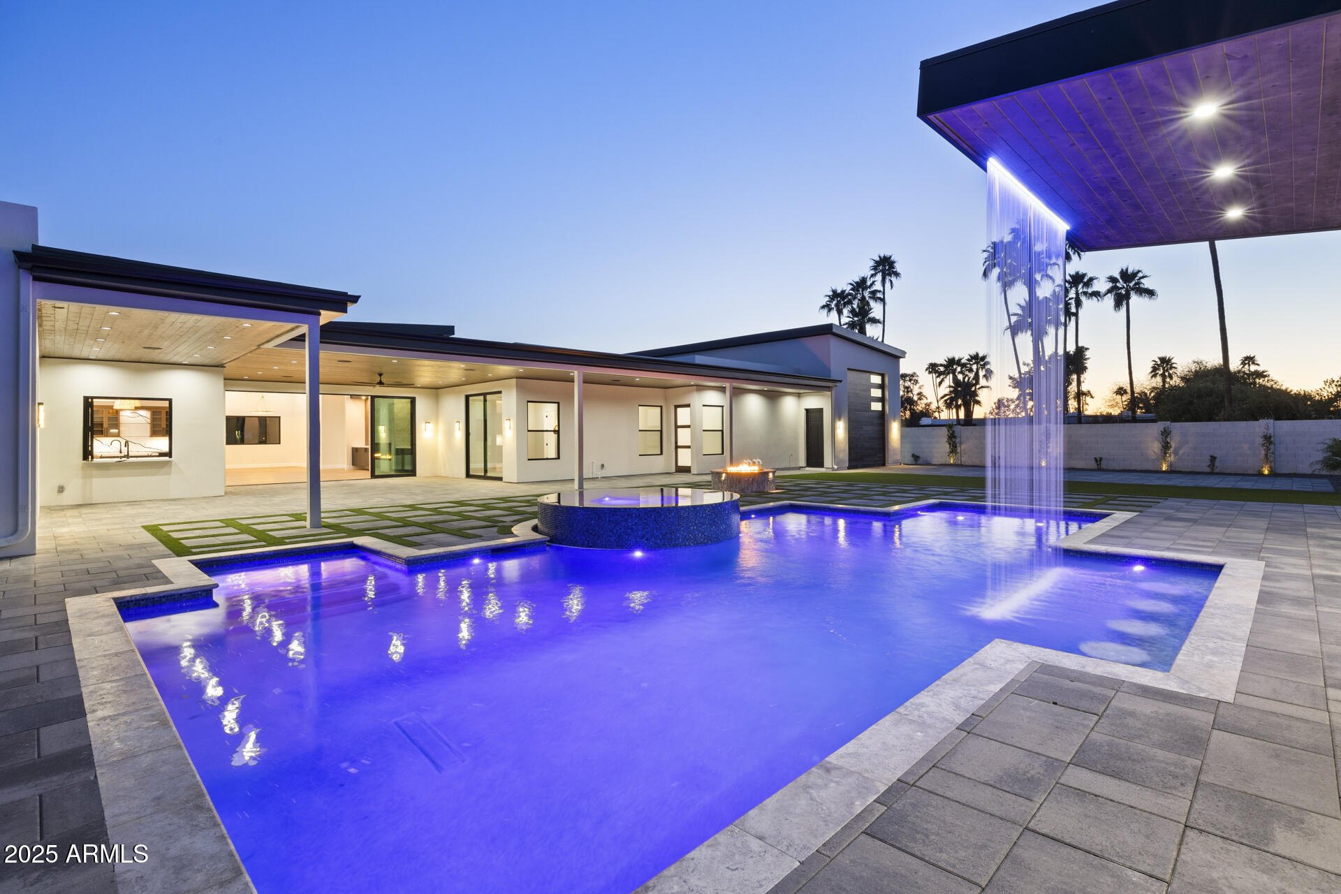 STONERIDGE ESTATES - Residential