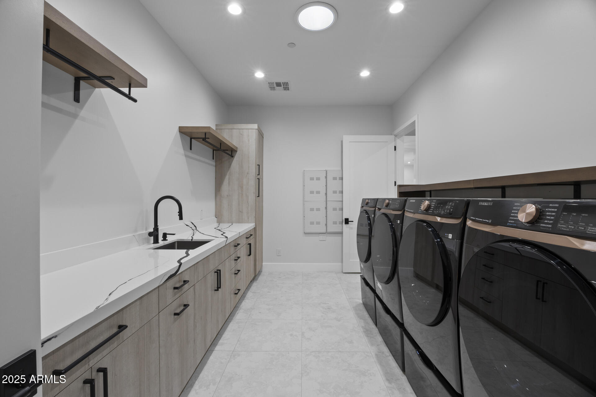 STONERIDGE ESTATES - Residential