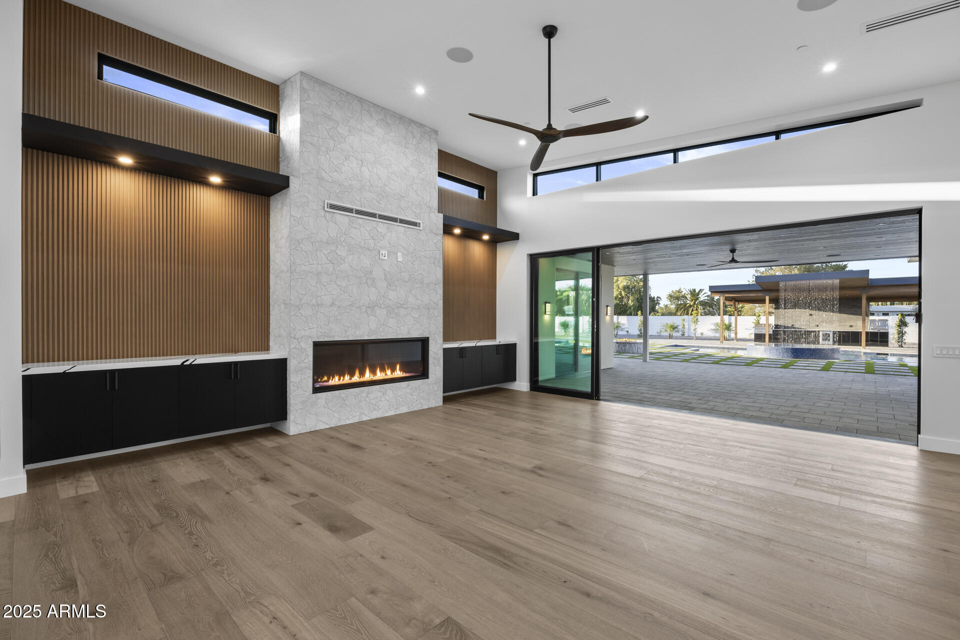 STONERIDGE ESTATES - Residential