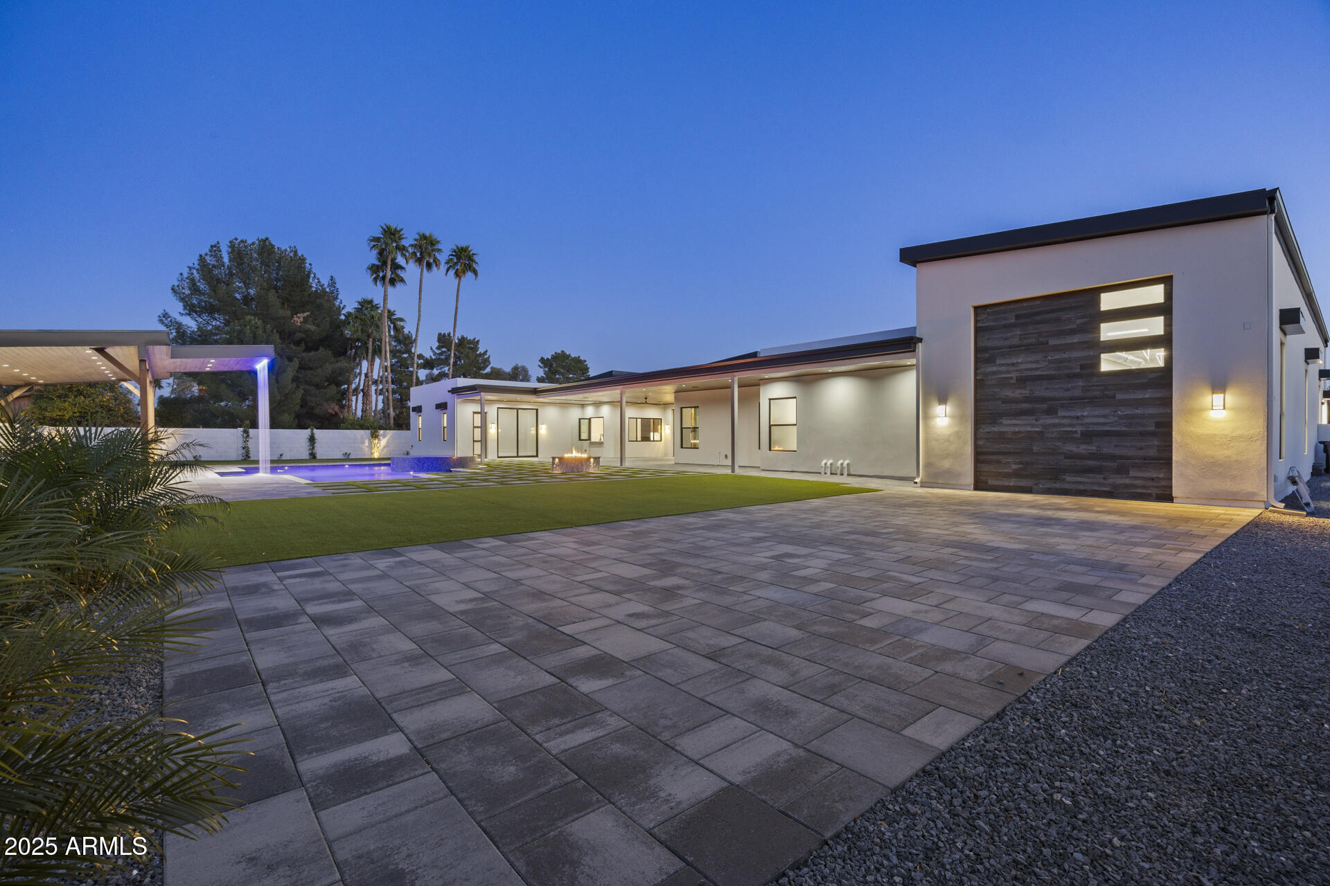 STONERIDGE ESTATES - Residential