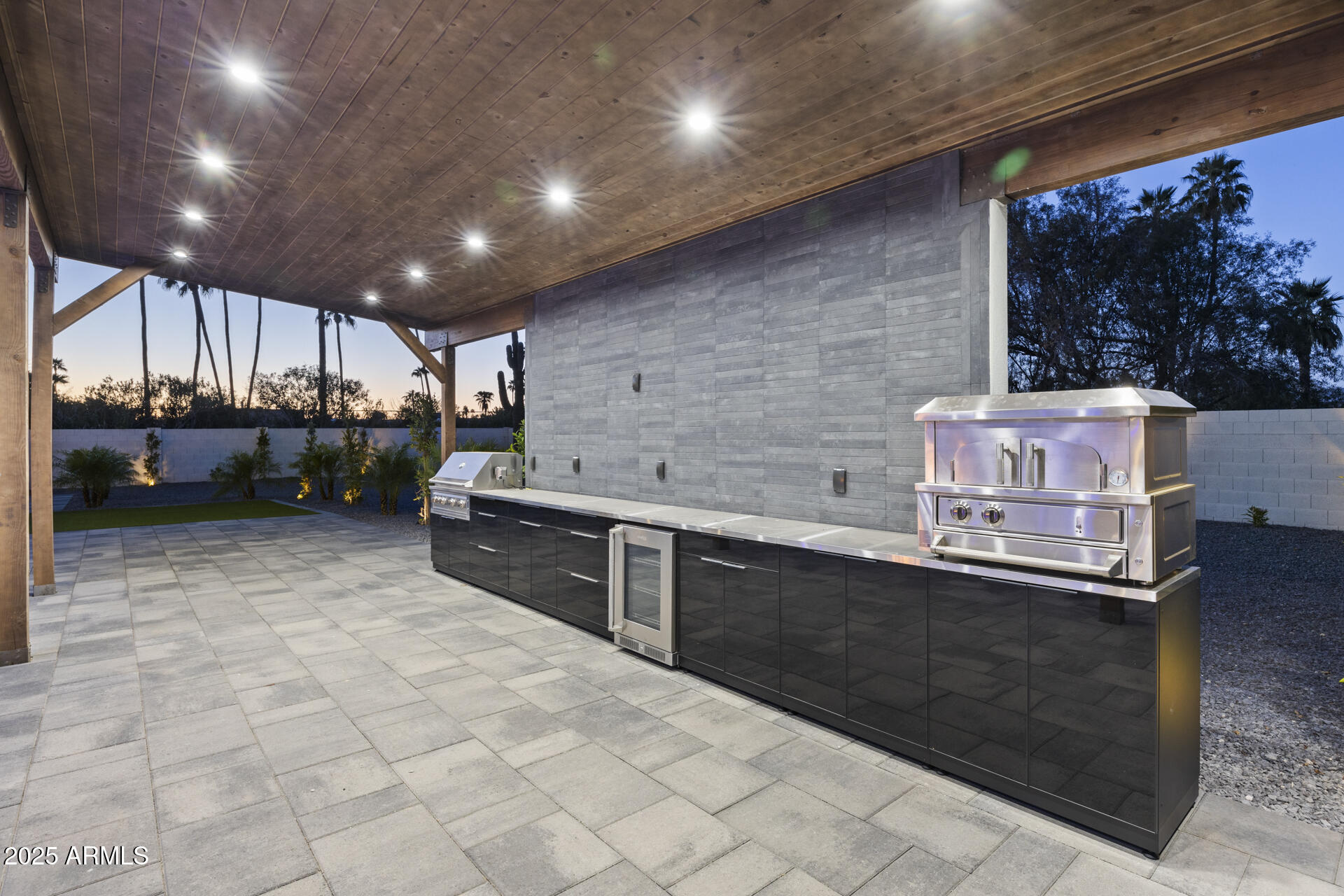 STONERIDGE ESTATES - Residential
