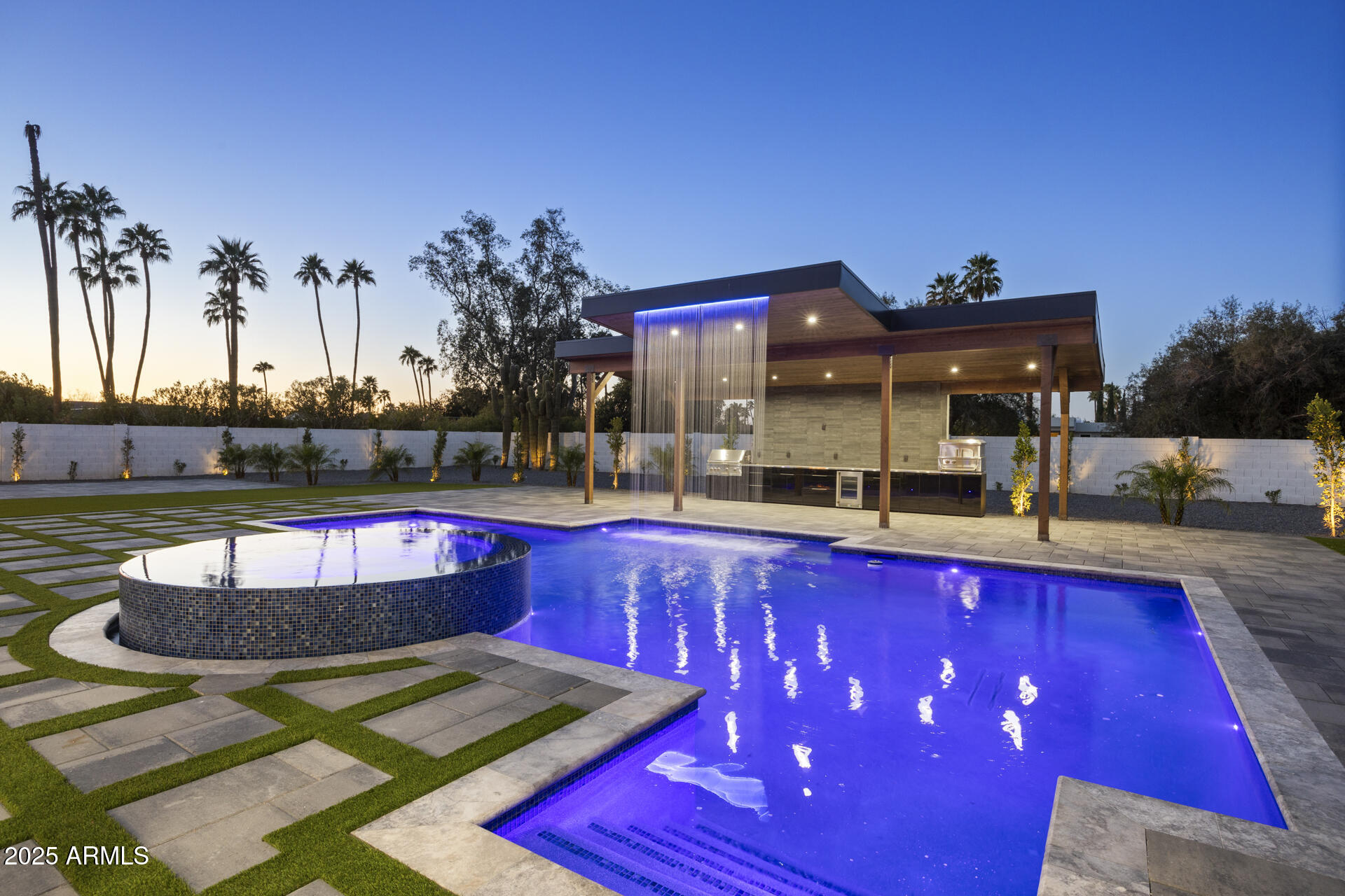 STONERIDGE ESTATES - Residential