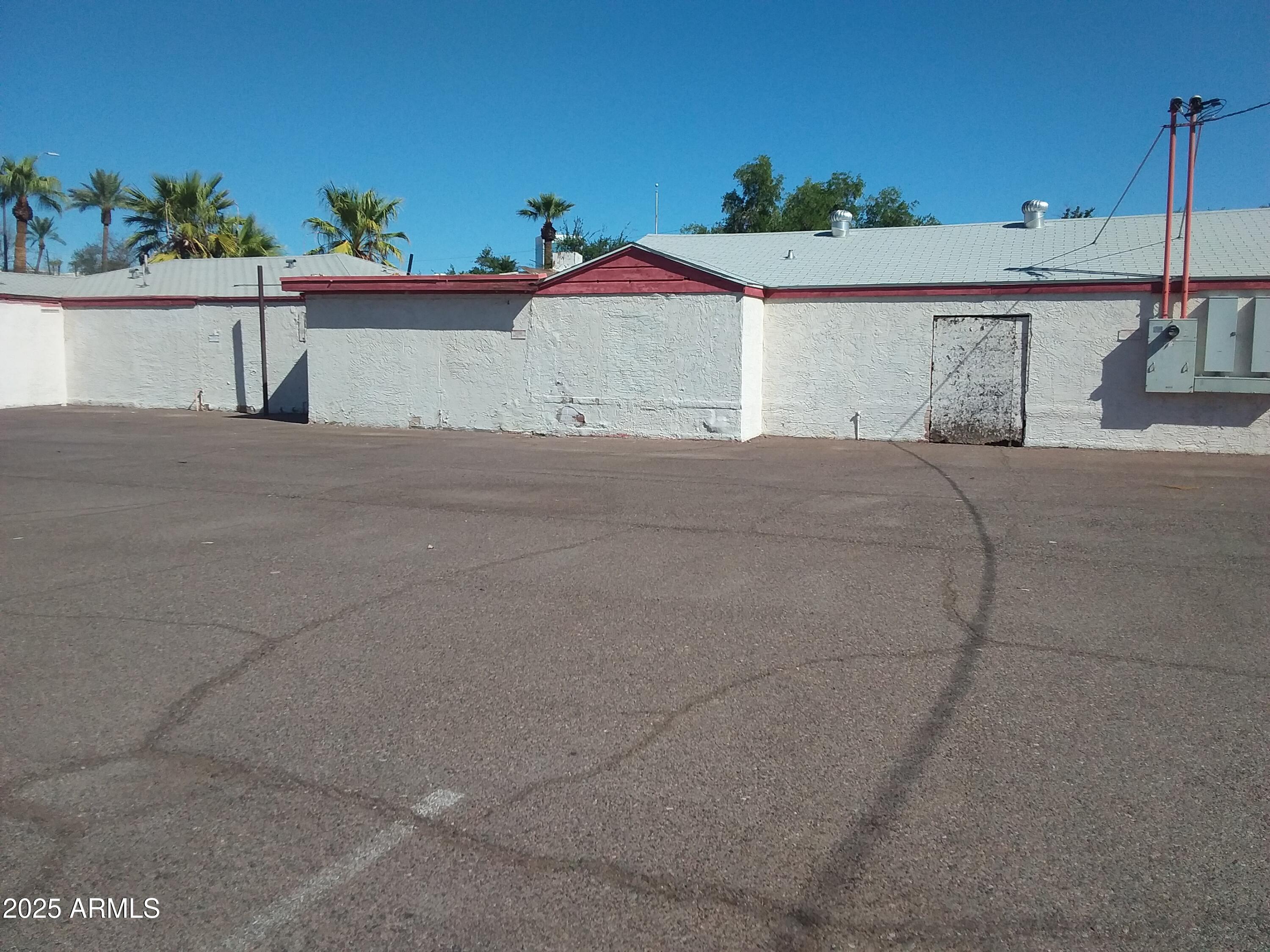 COLLEGE ADDITION - Commercial Sale