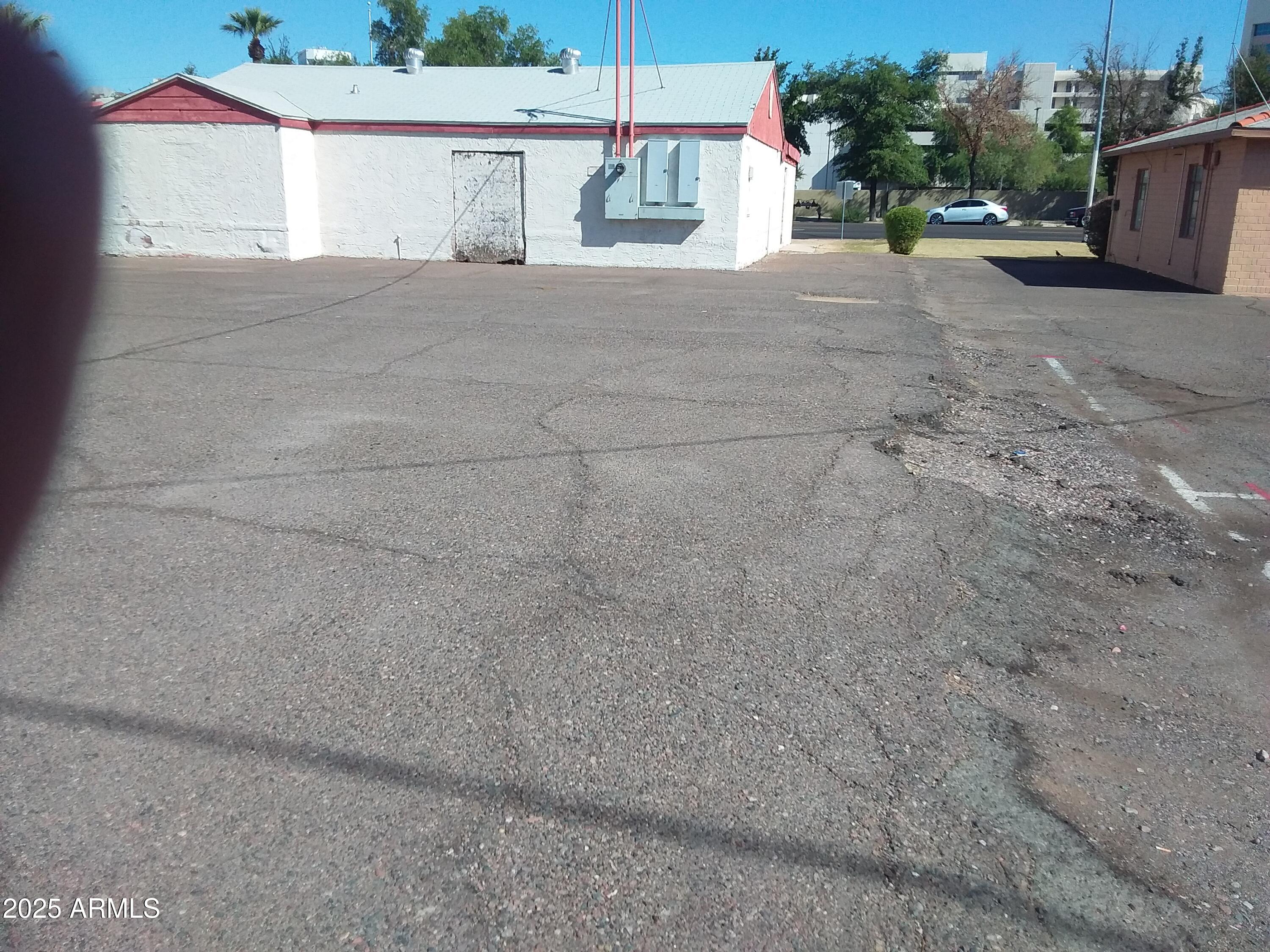 COLLEGE ADDITION - Commercial Sale