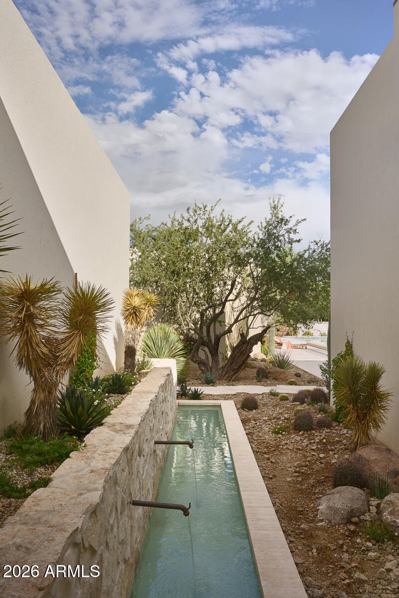MOCKINGBIRD LANE ESTATES 6 - Residential