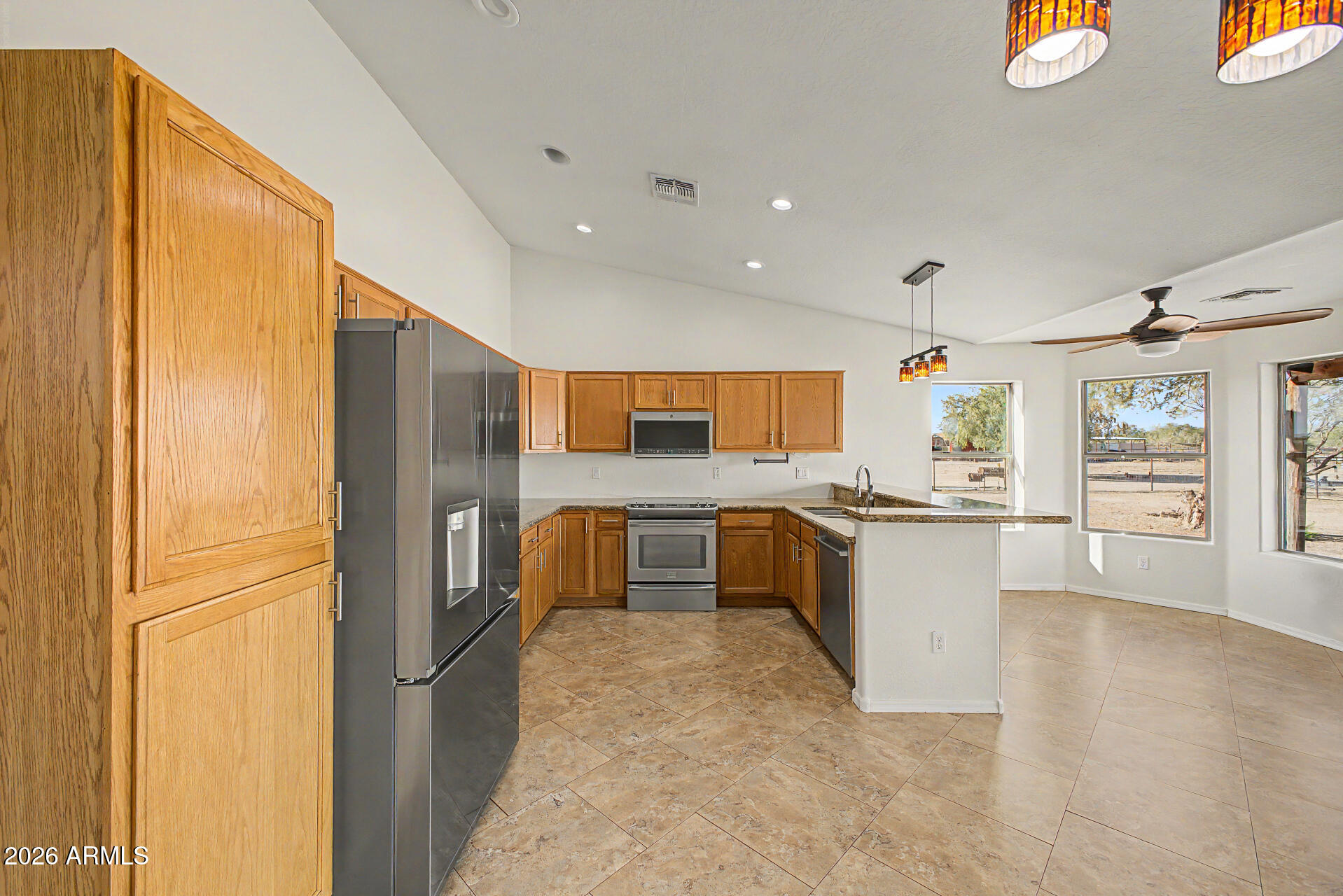 S8 T3S R9E - Residential