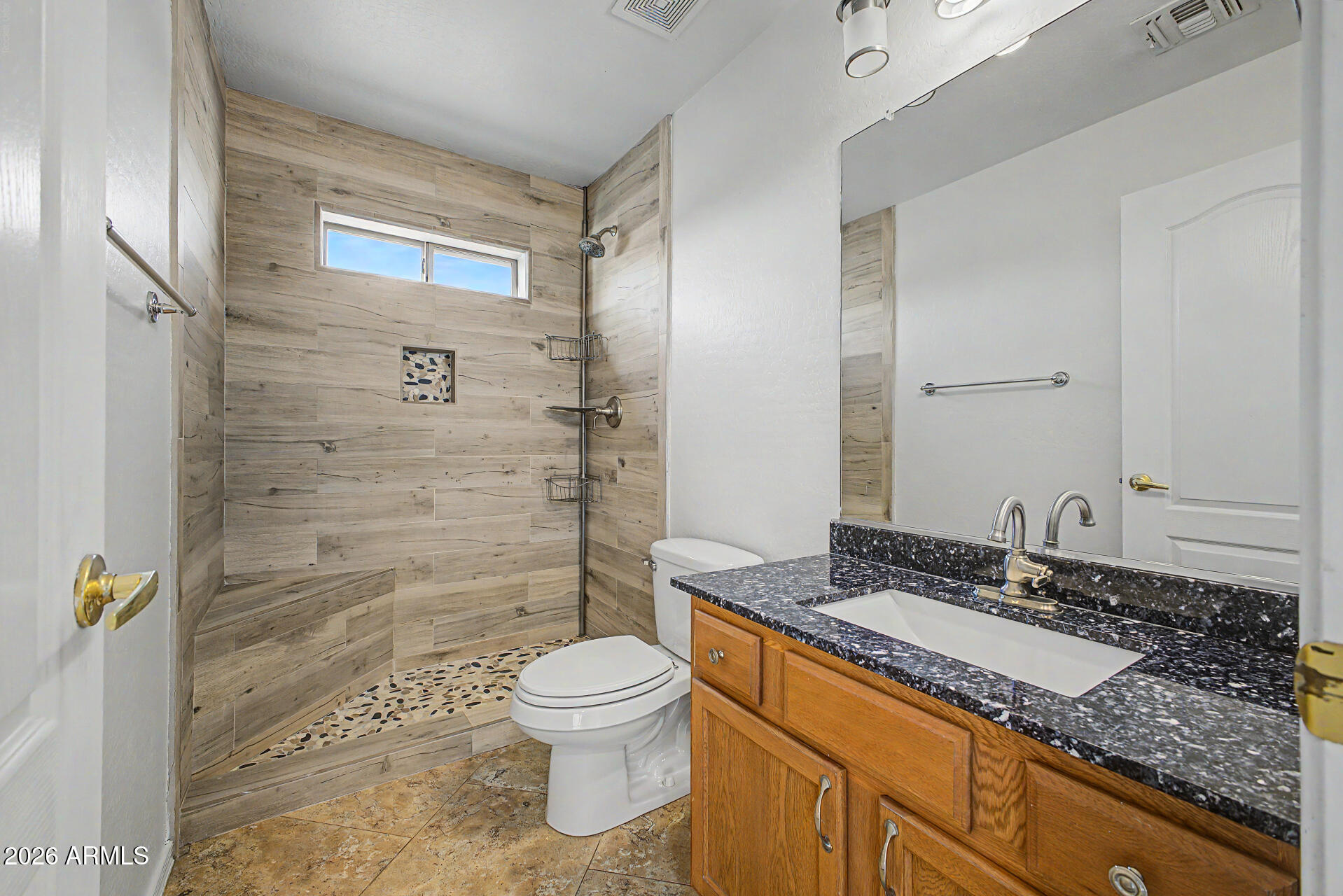 S8 T3S R9E - Residential