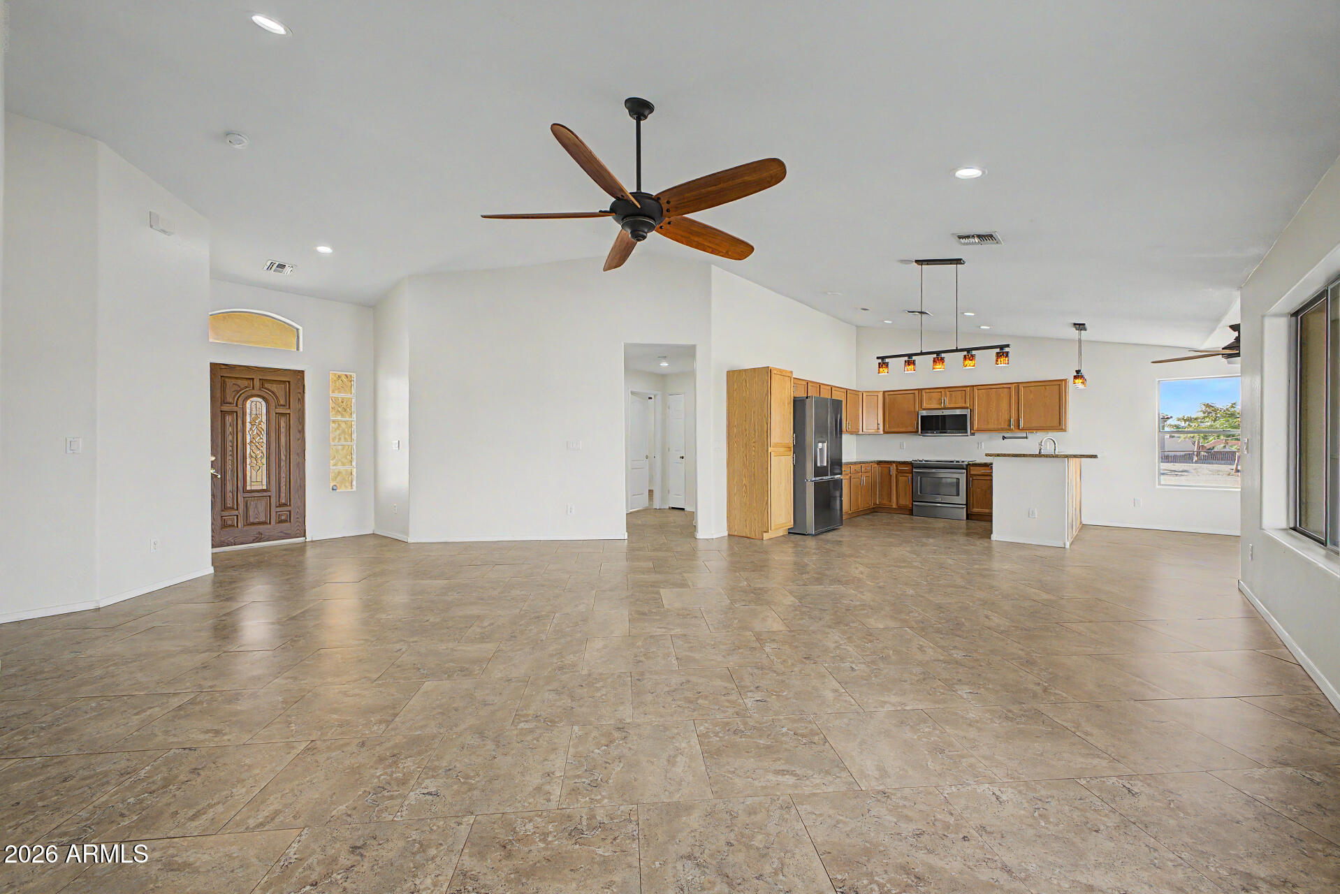 S8 T3S R9E - Residential