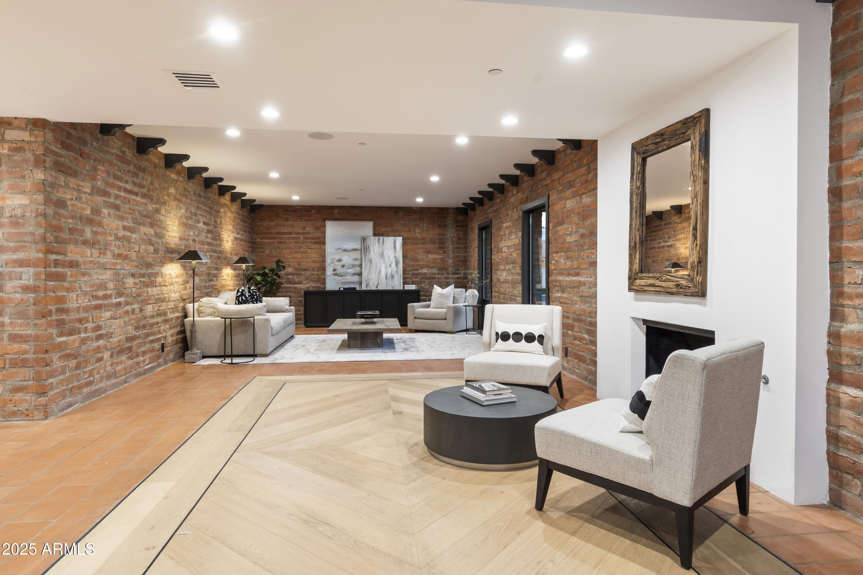 CASA LINDA LOT 24-44 - Residential