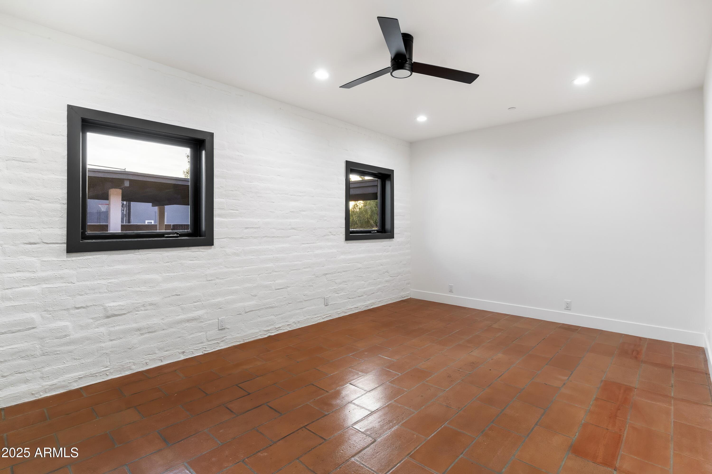 CASA LINDA LOT 24-44 - Residential