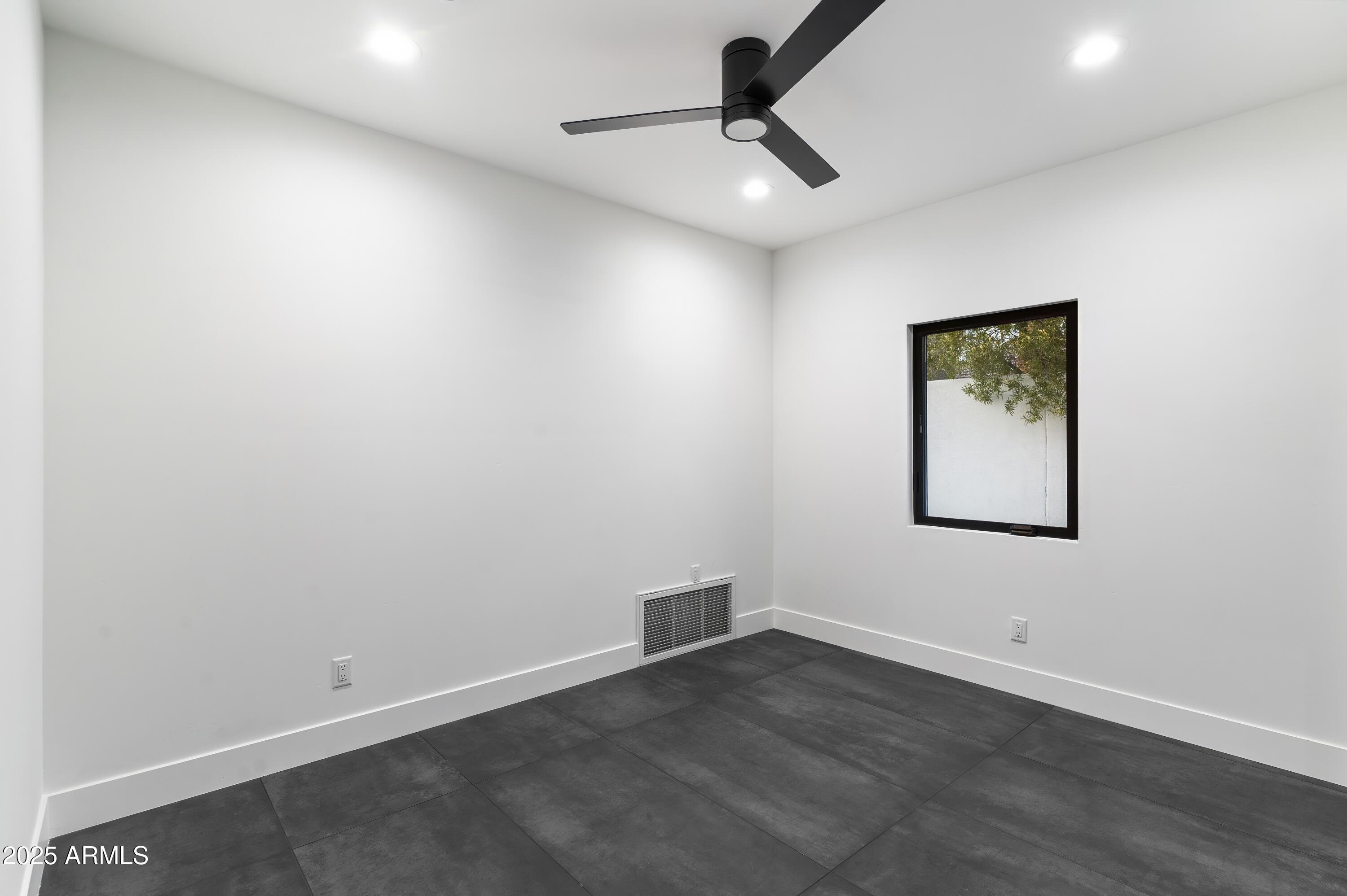CASA LINDA LOT 24-44 - Residential