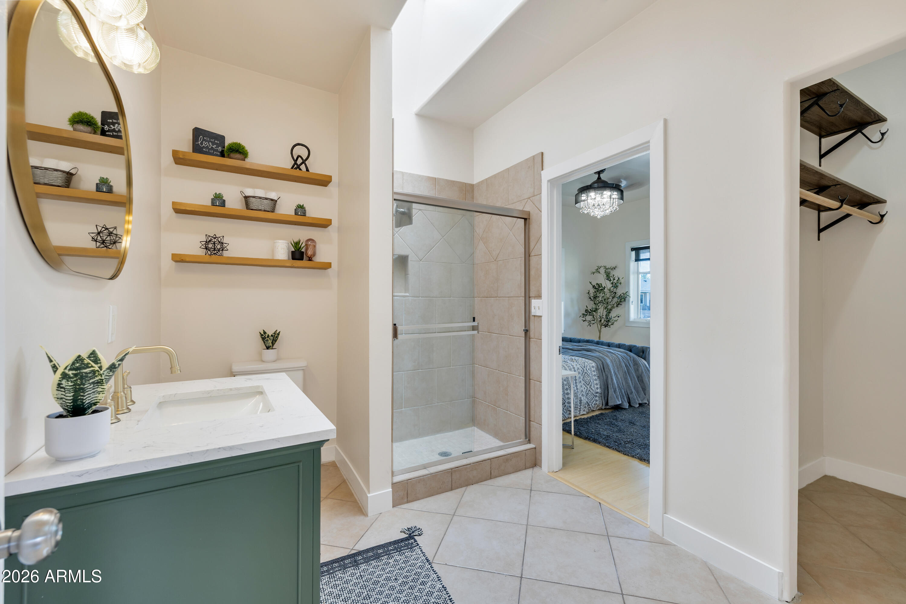LOS OLIVOS HEIGHTS - Residential
