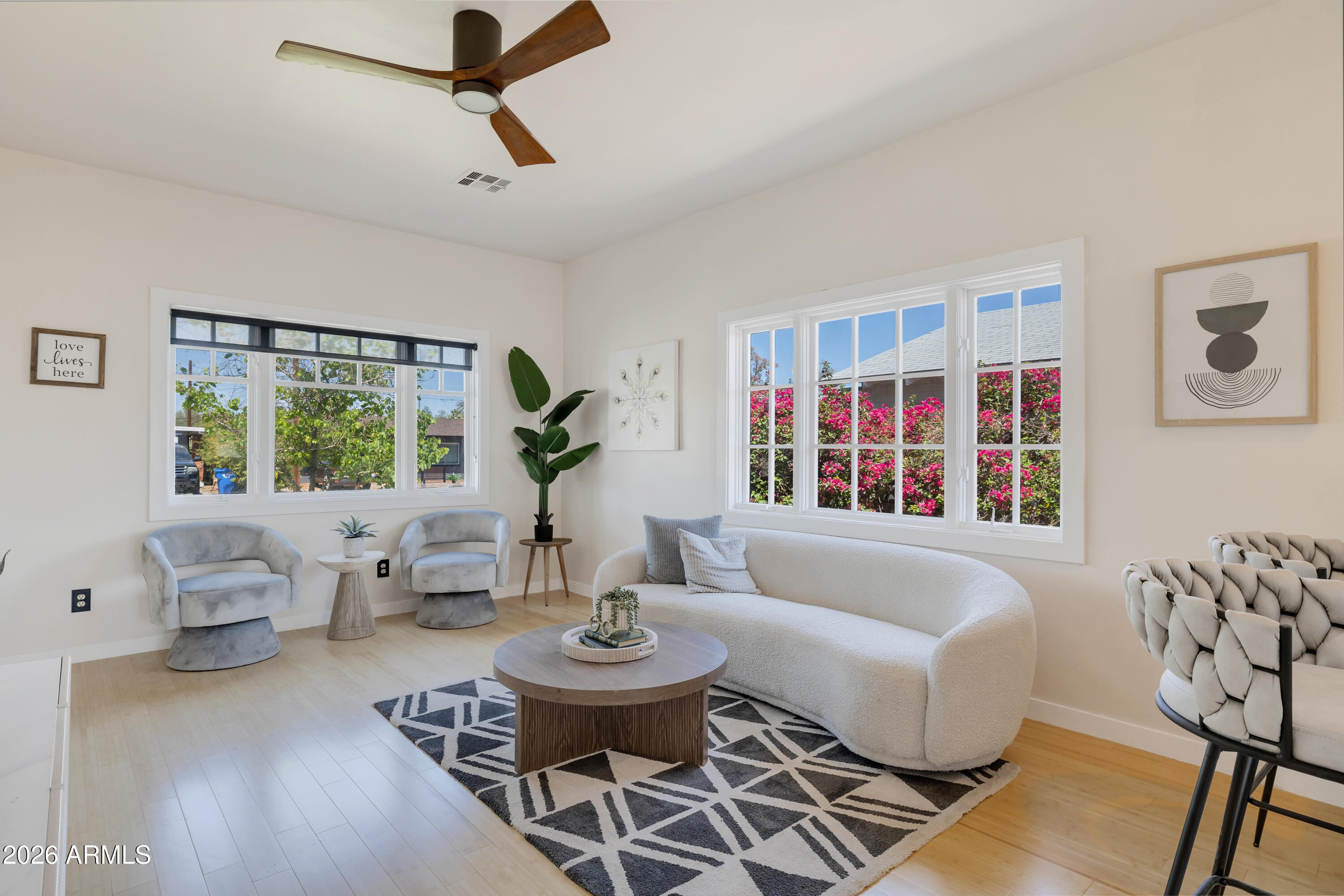 LOS OLIVOS HEIGHTS - Residential