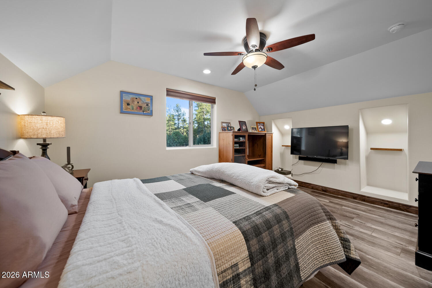 Torreon Lakes - Residential