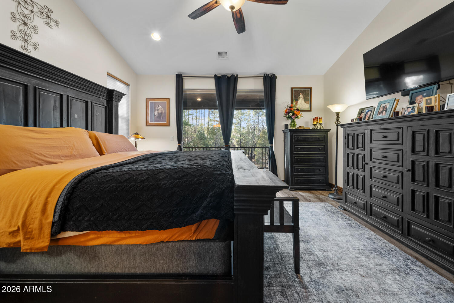 Torreon Lakes - Residential