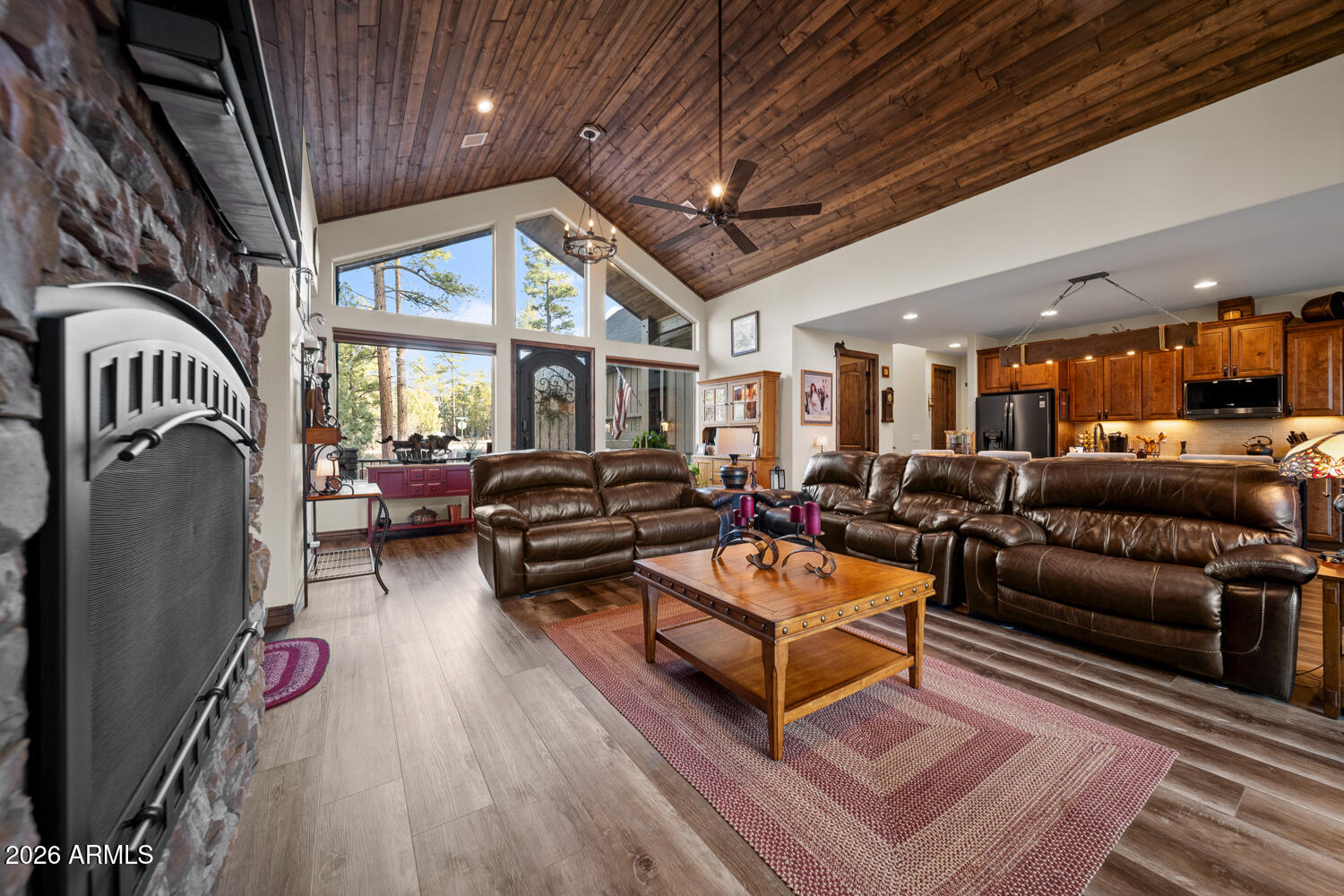 Torreon Lakes - Residential