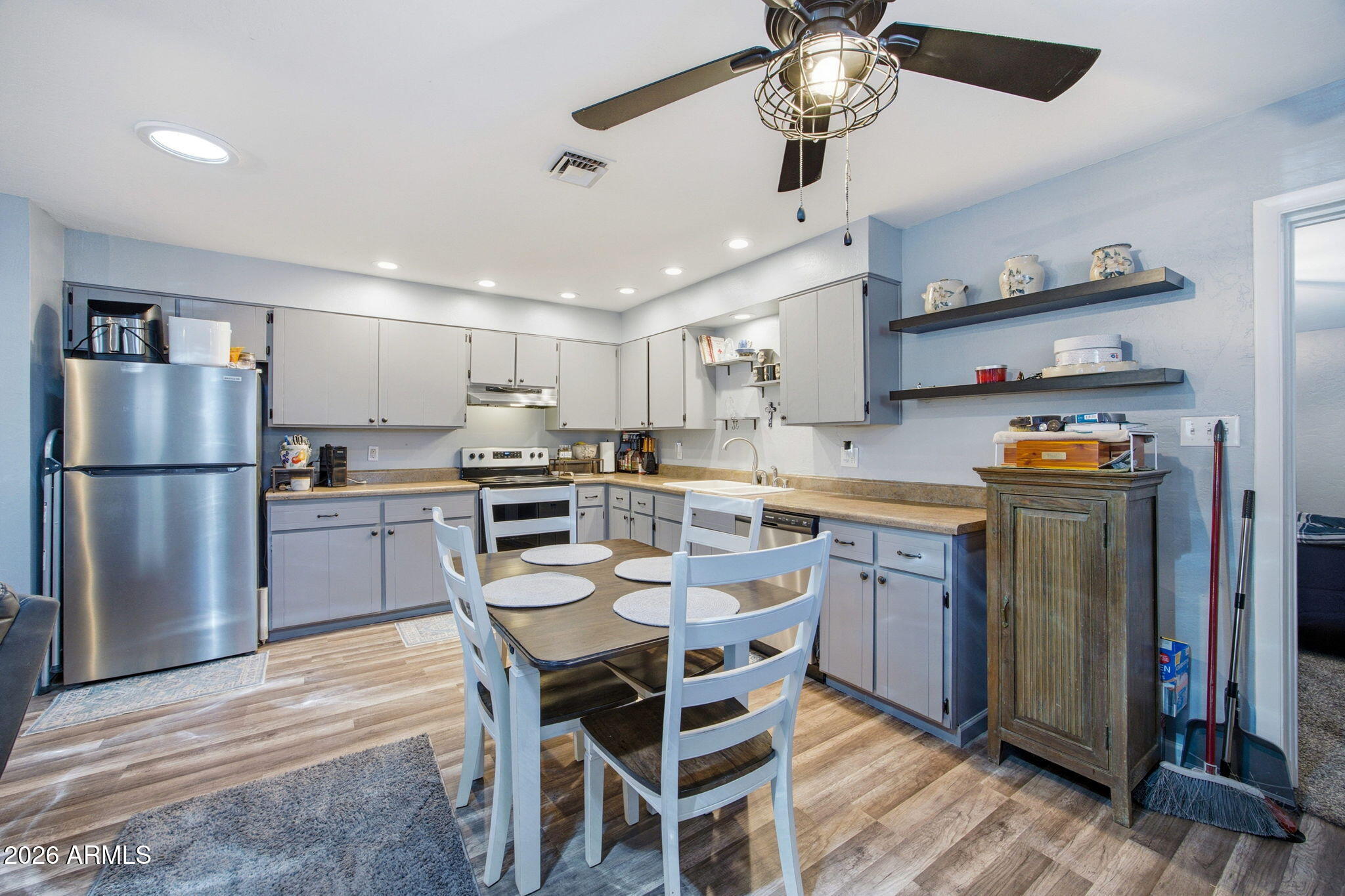 SHOW LOW HEIGHTS - Residential