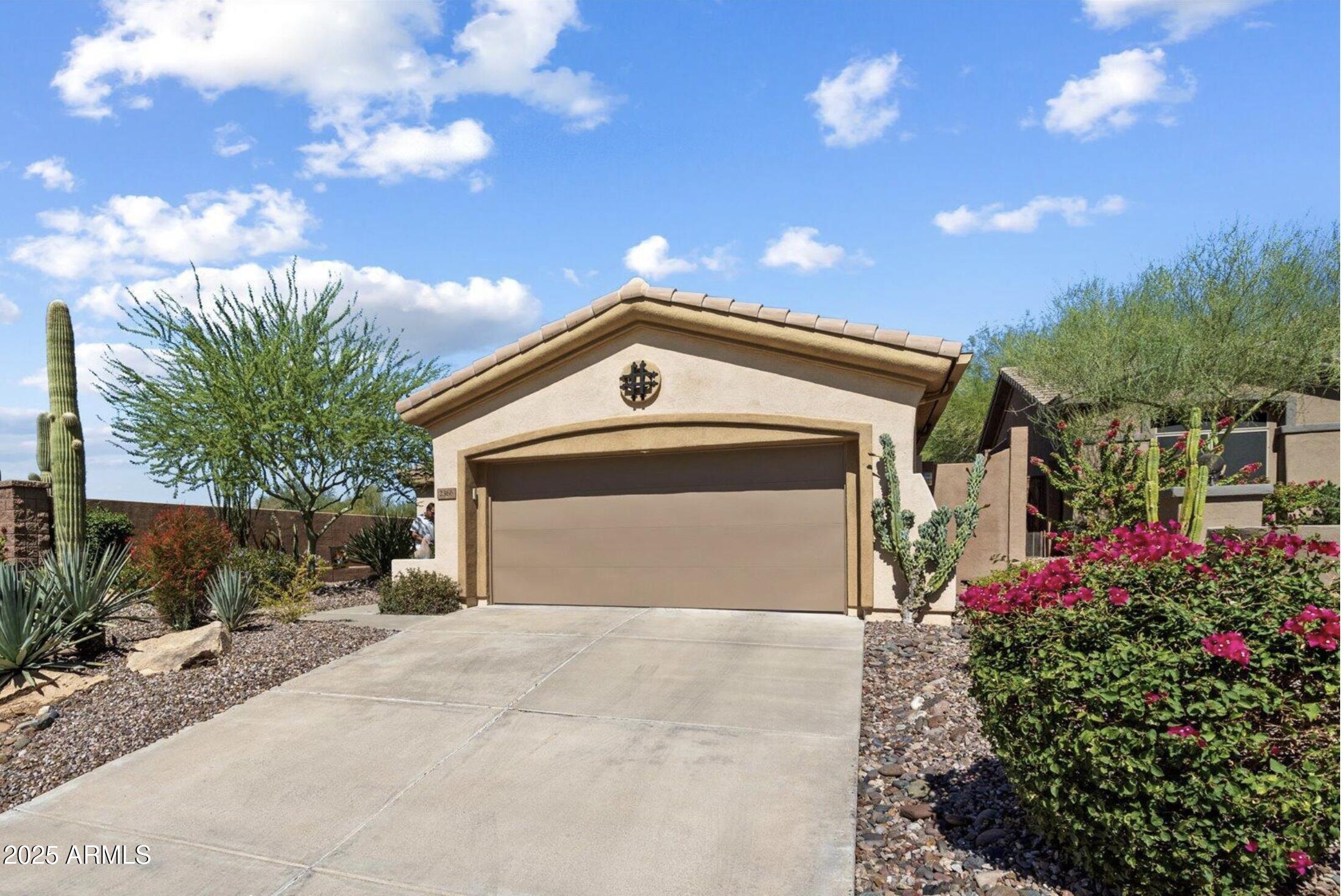 ANTHEM COUNTRY CLUB UNIT 13 EAGLE CHASE - Residential