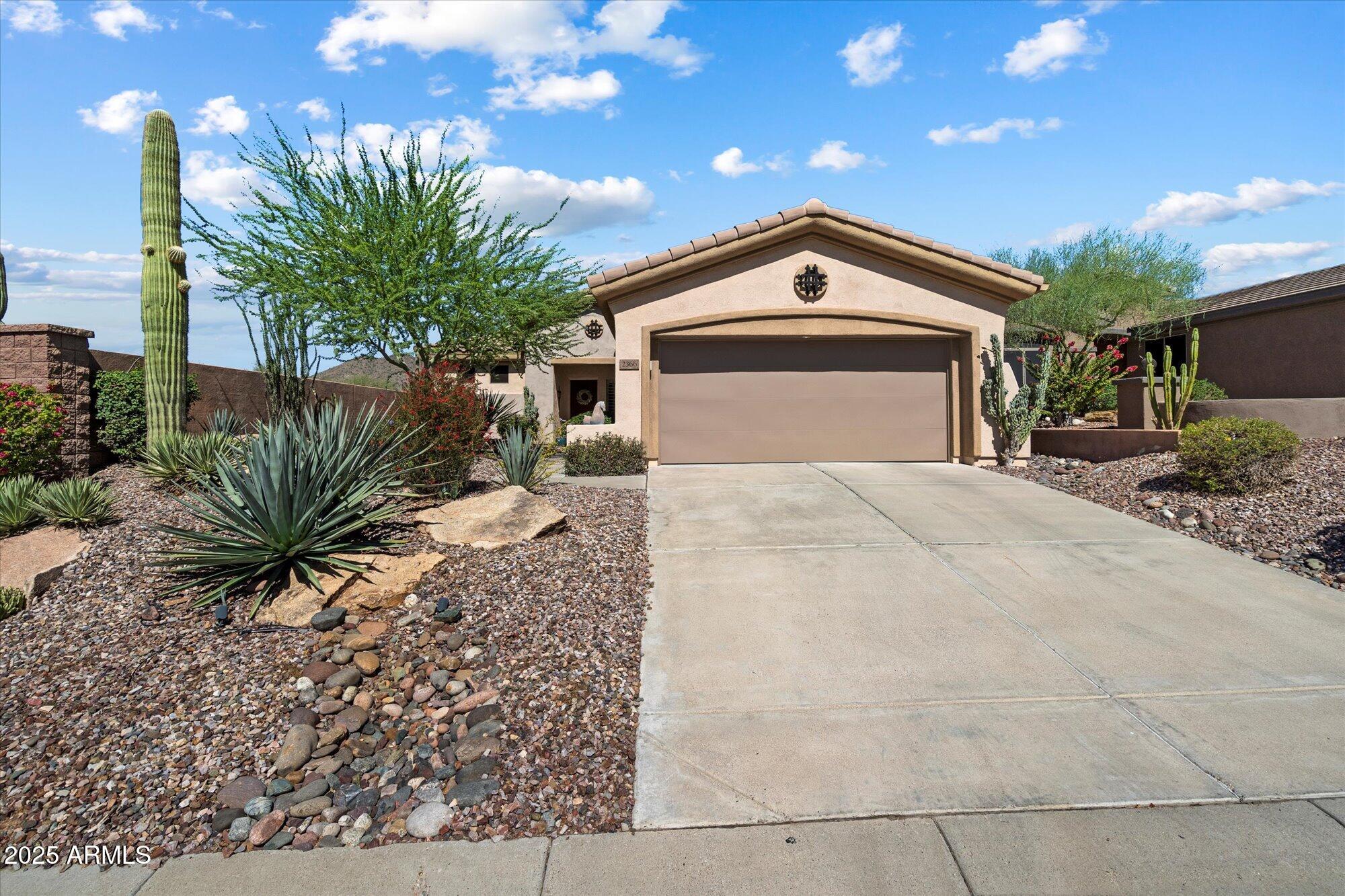 ANTHEM COUNTRY CLUB UNIT 13 EAGLE CHASE - Residential