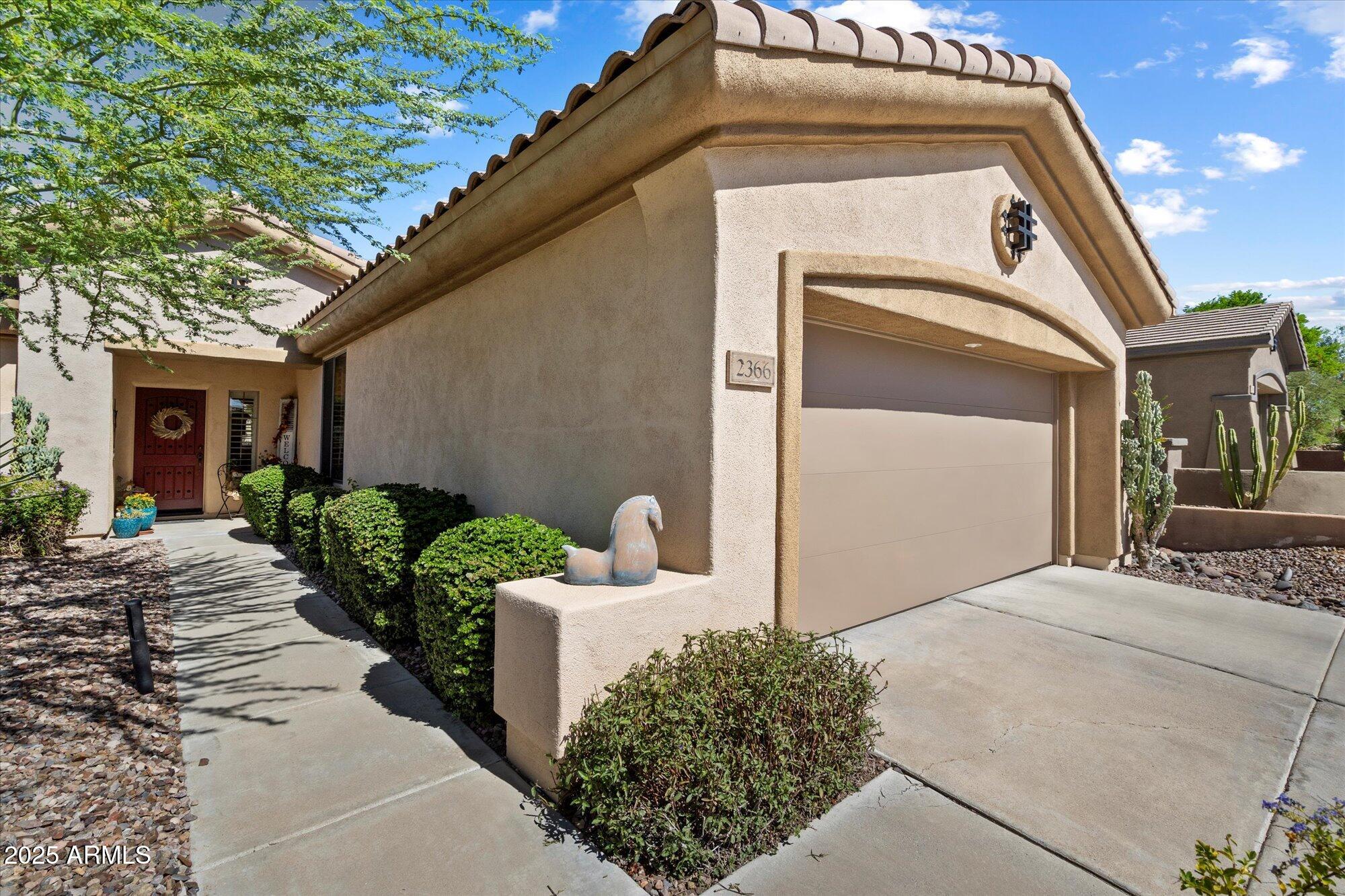 ANTHEM COUNTRY CLUB UNIT 13 EAGLE CHASE - Residential