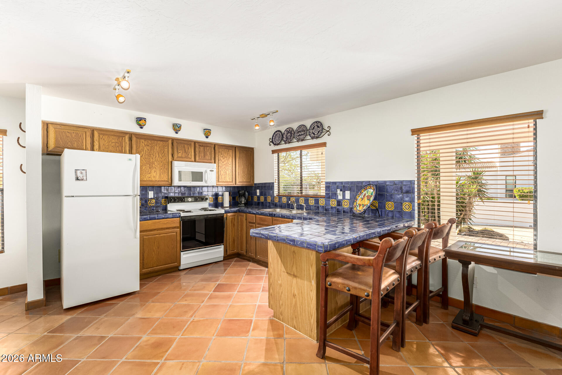 COUNTY ISLAND - Residential