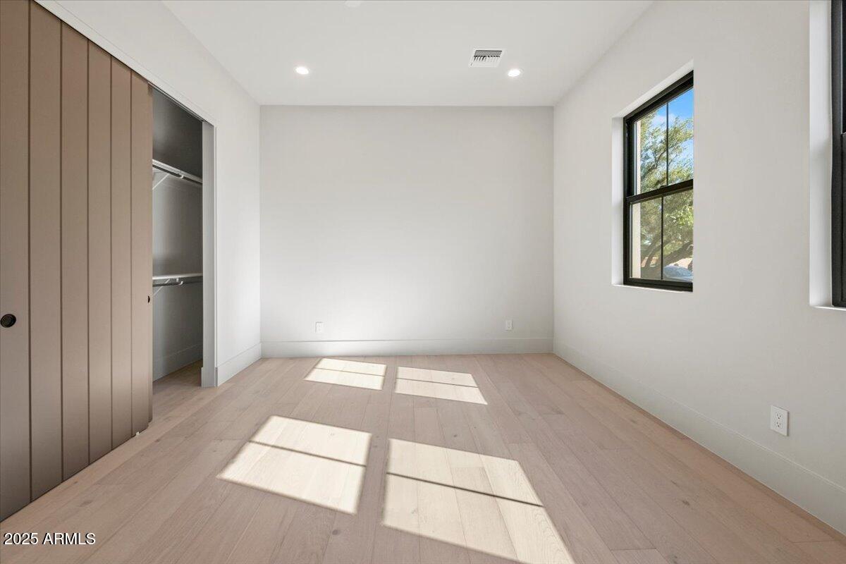 VISTA DE LA TIERRA - Residential