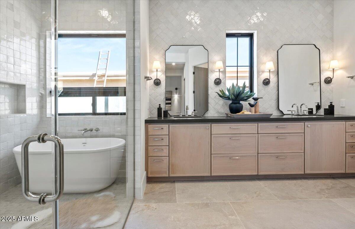VISTA DE LA TIERRA - Residential
